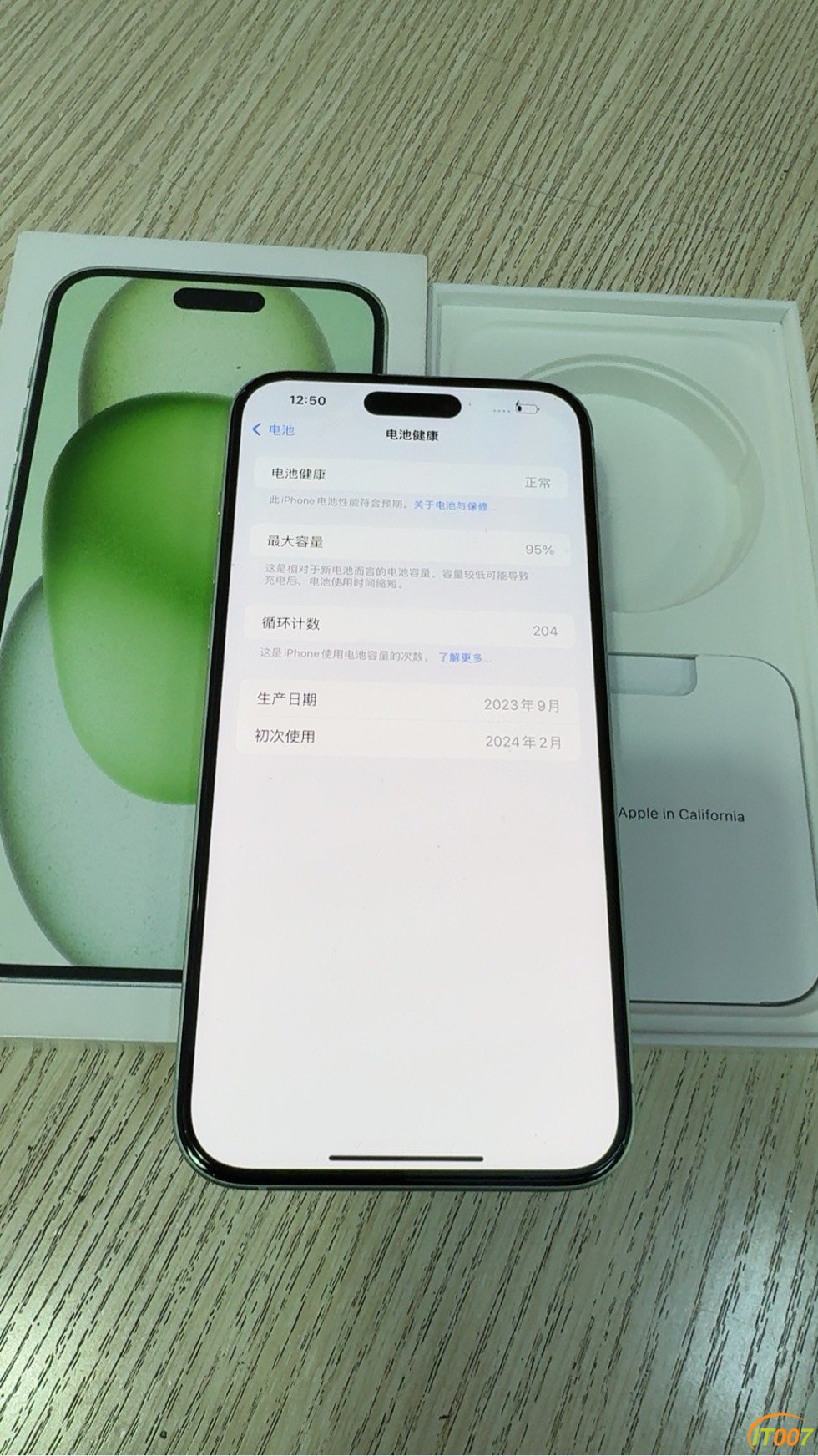 162616c98pk1crn4199kr8.jpg