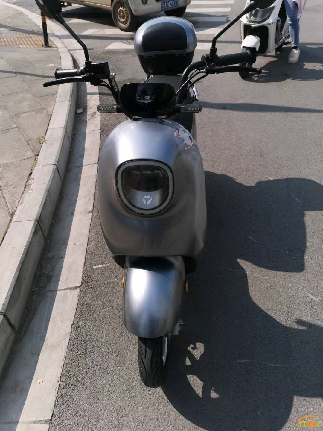 175601sjlf9a83x08kikr9.jpg