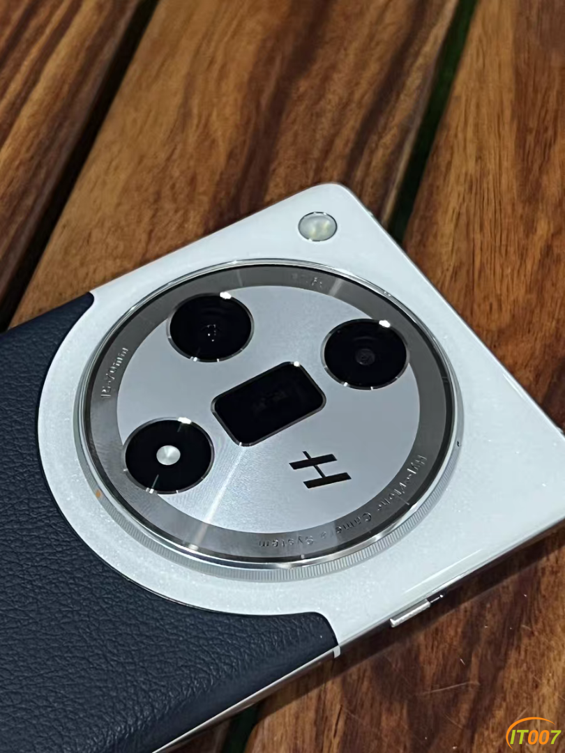 113914fm50croie5w0l07m.png