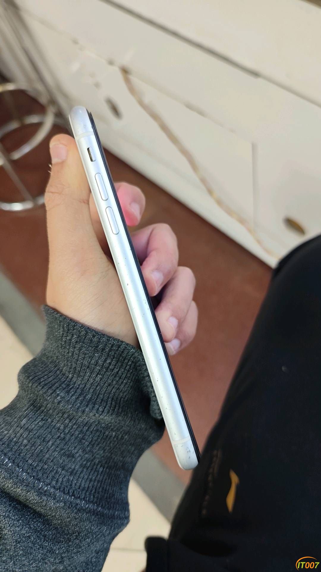 181550i25n9sk2eggfudpg.jpg