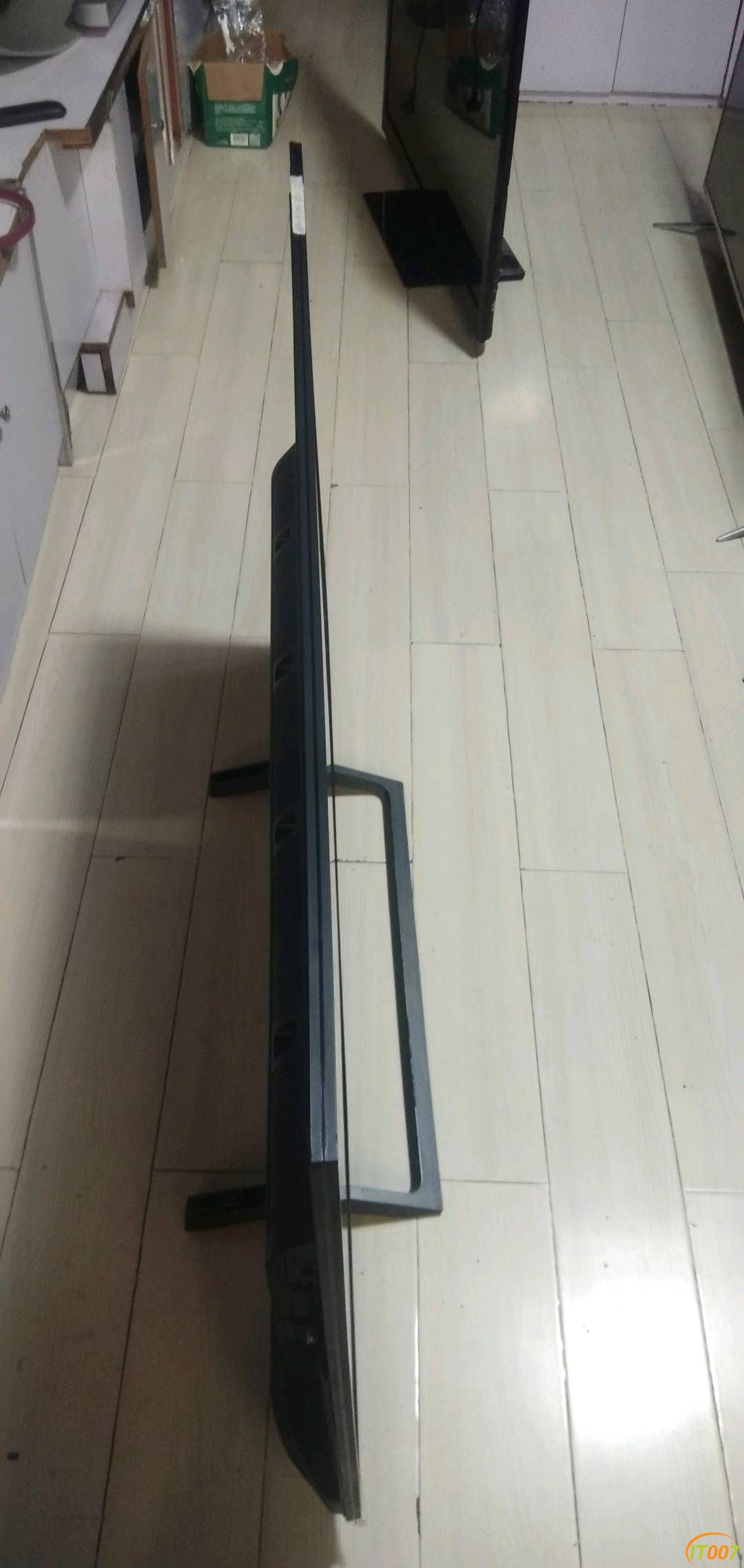 160352jzd71cc0l10l83j8.jpg