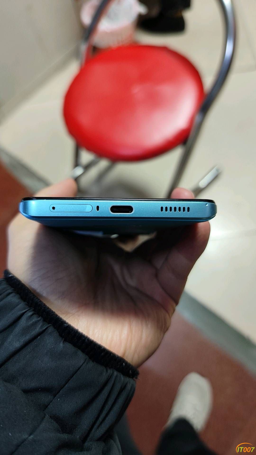 220230dhwtnnub555ztc5m.jpg
