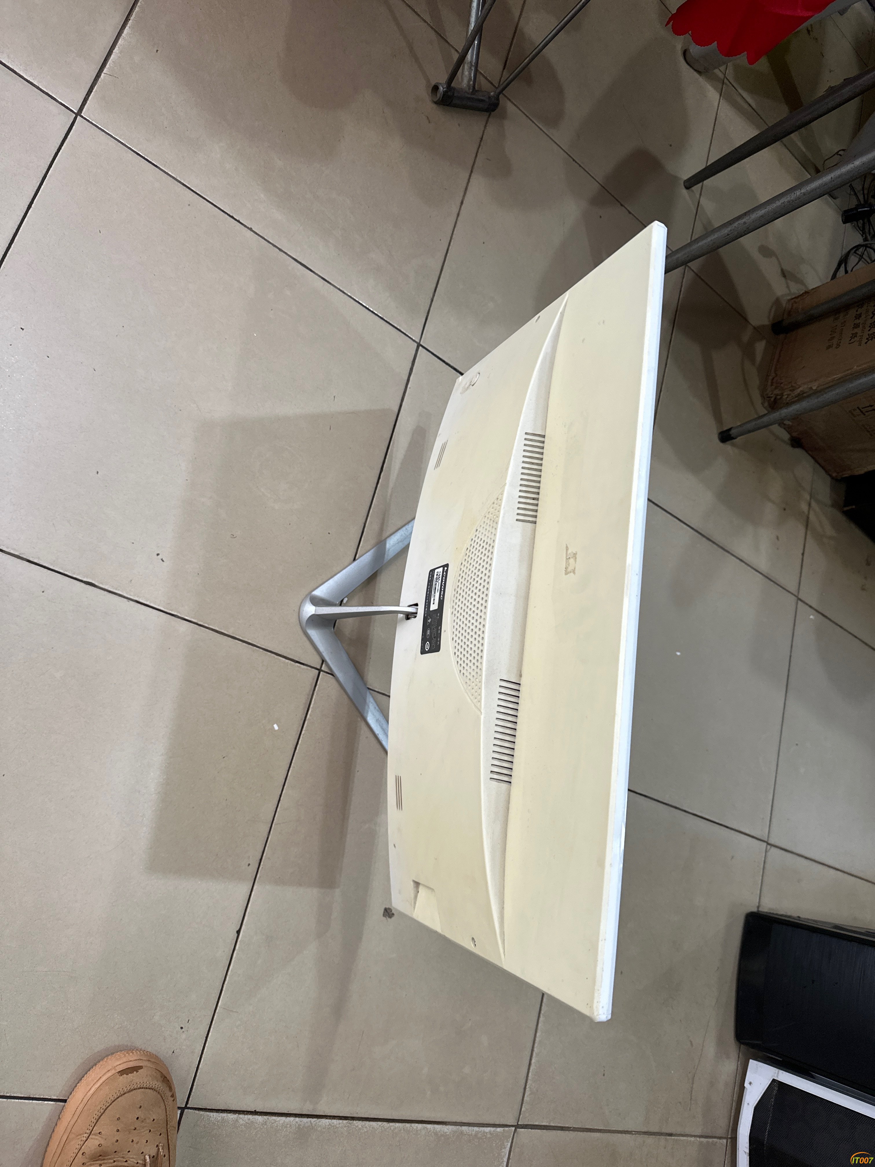 095952pombx7xcbxk7cukk.jpg