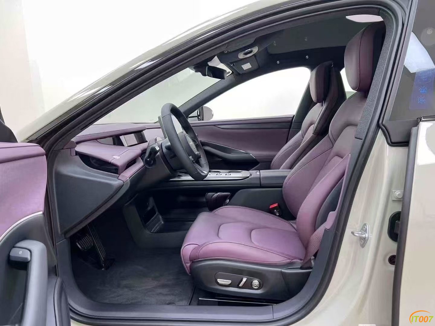 163610otrn8rd8atsdzxk8.JPG