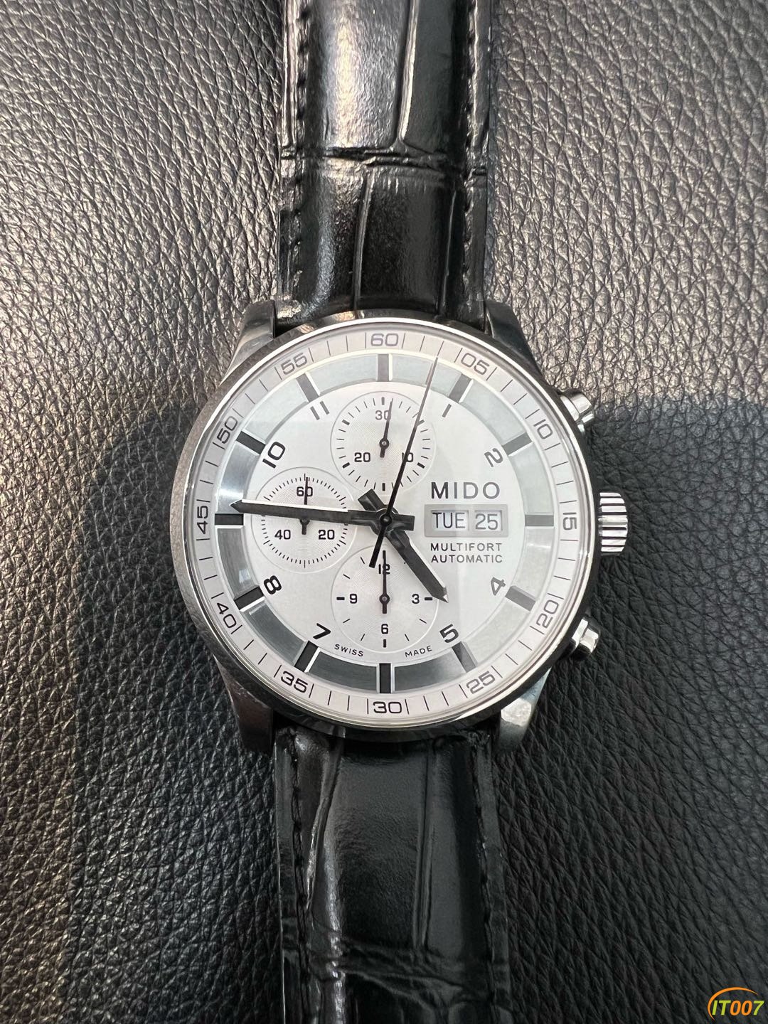 152907xlnezh4xm100hxxh.jpg