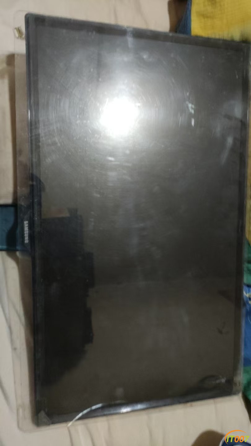 戴套使用 屏幕很干净