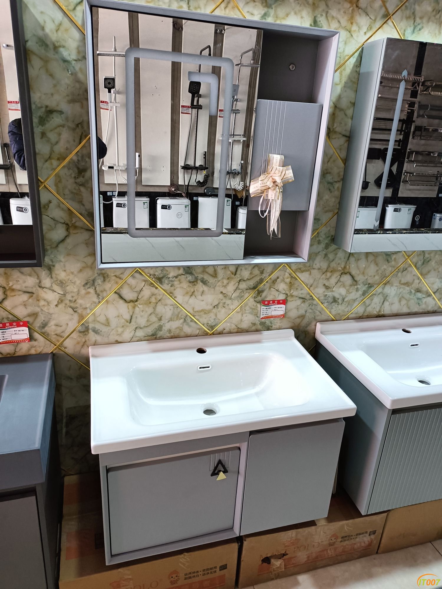 103839ogm9mgipkjm8pd49.jpg