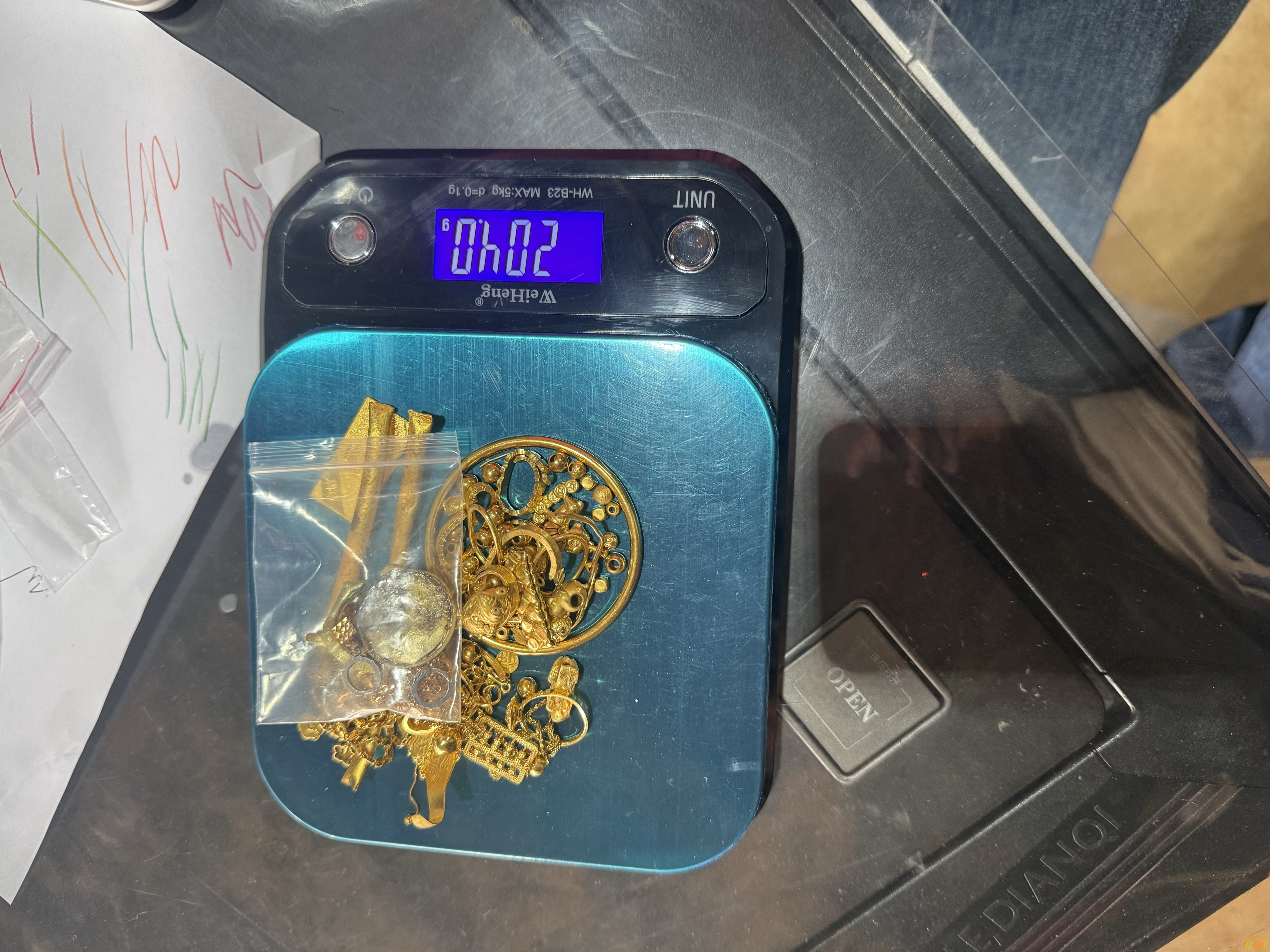 110019qhw5qww5zwxzxbi2.jpg