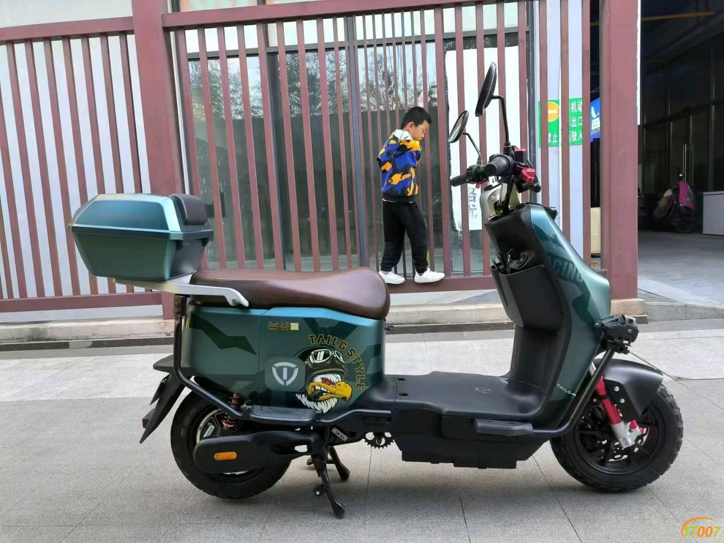 150206i2820b2cjcc4kaz5.jpg