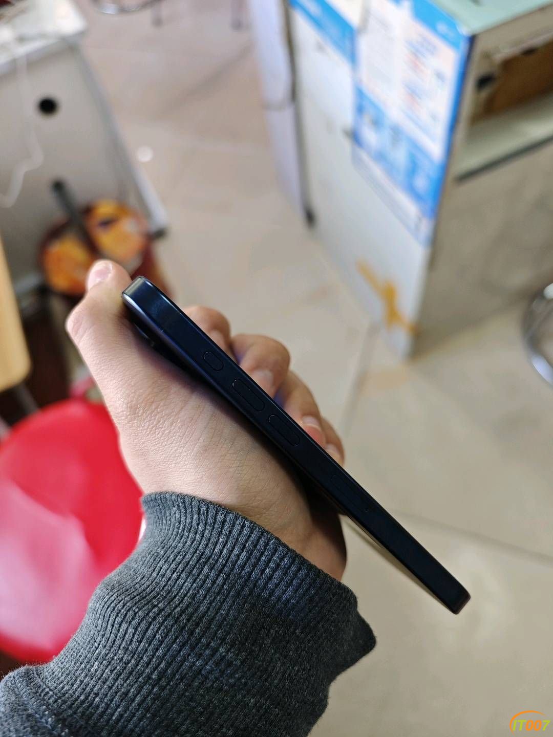 153214xz5q65i5fpmjczqp.jpg