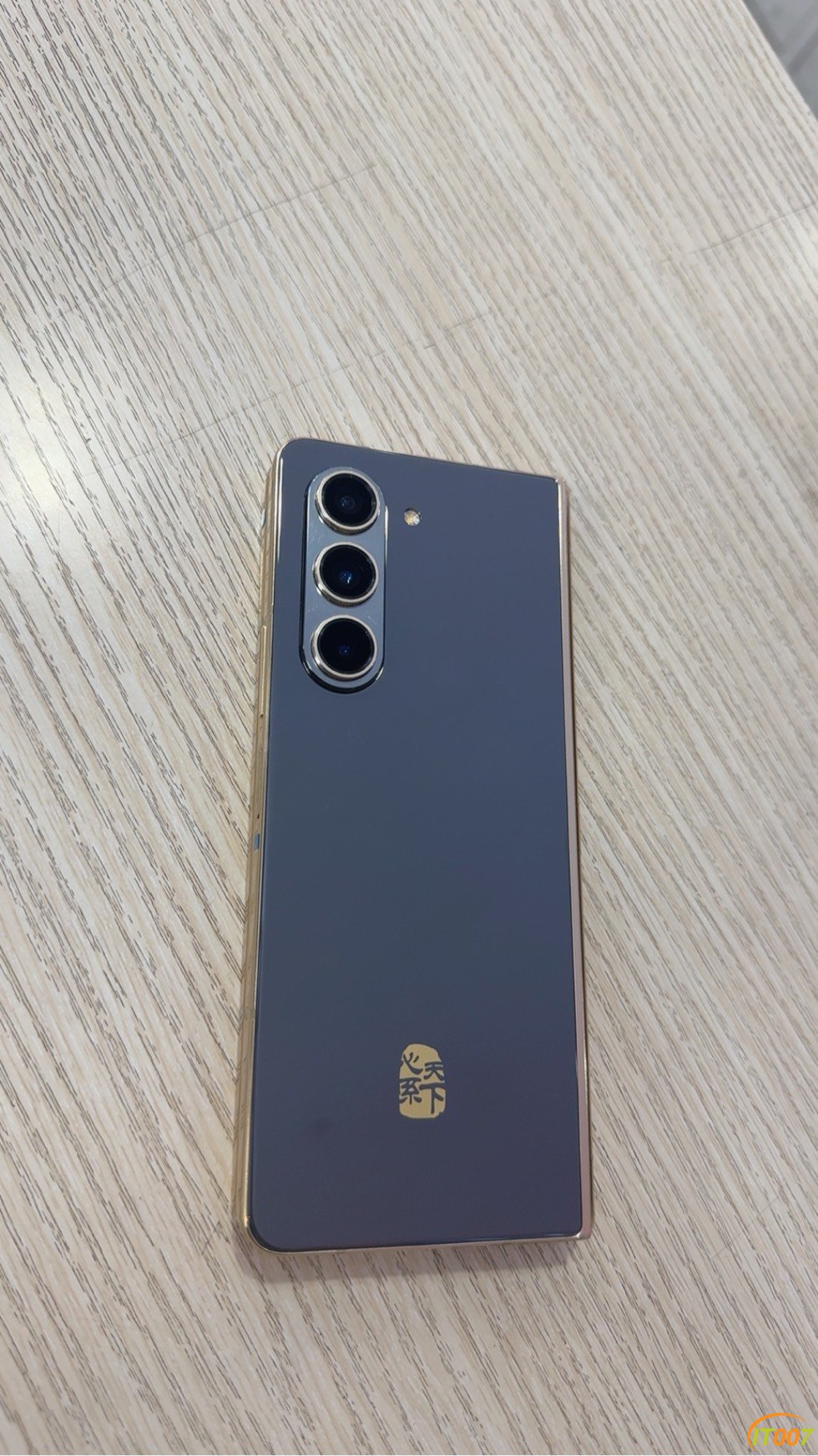 153952cssjj5k07fzw7rq3.jpg