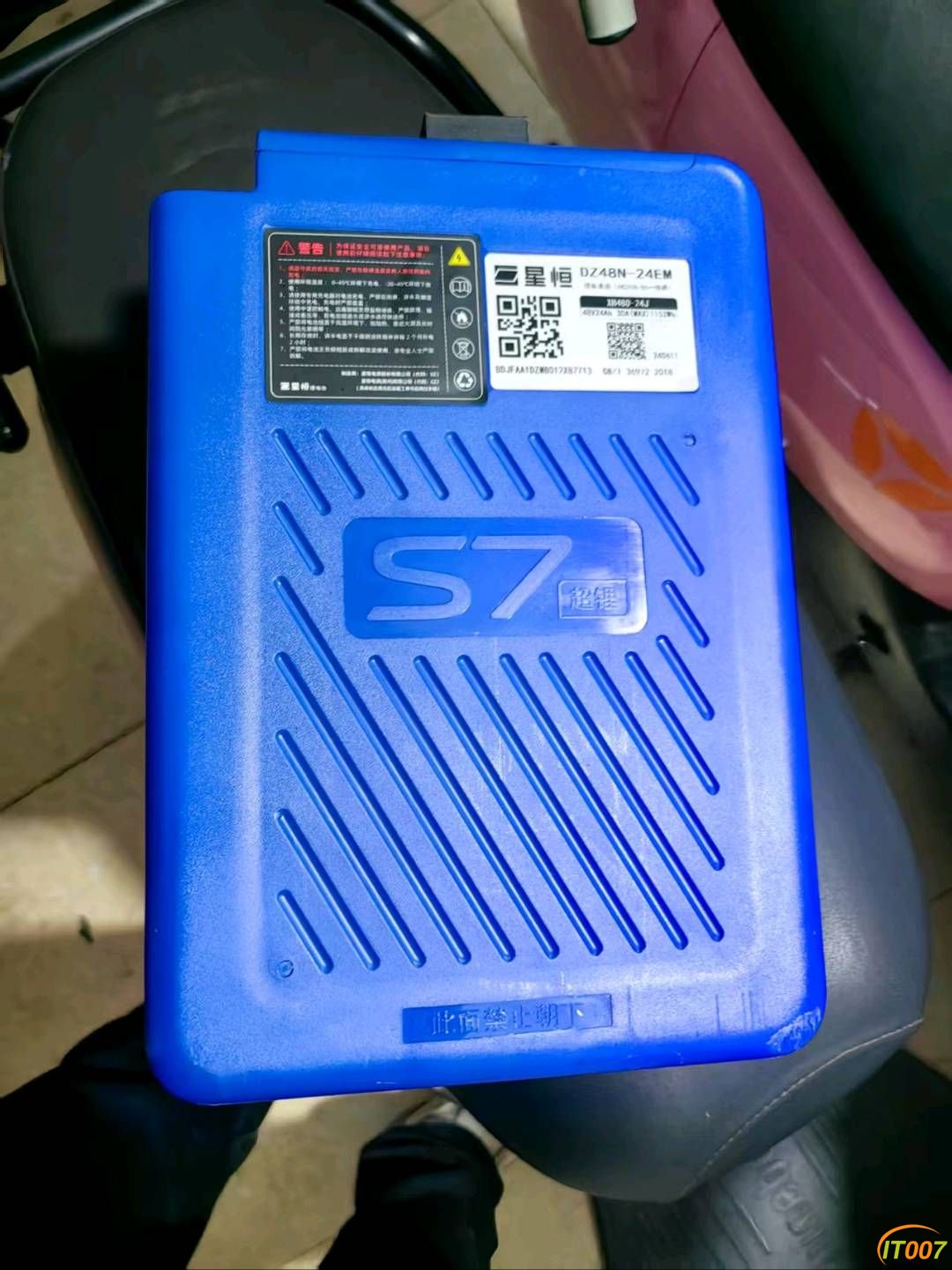 133129or9grr3bjf9r9693.jpg