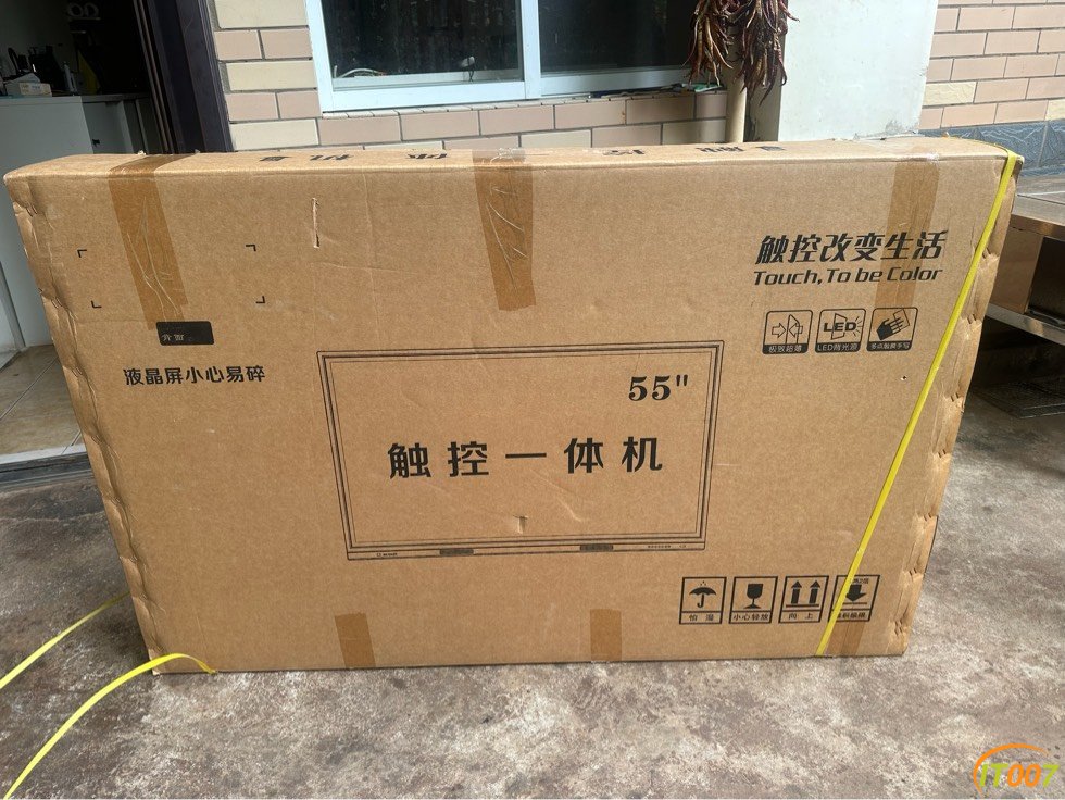 104330dch0gl676p7yxmax.jpg