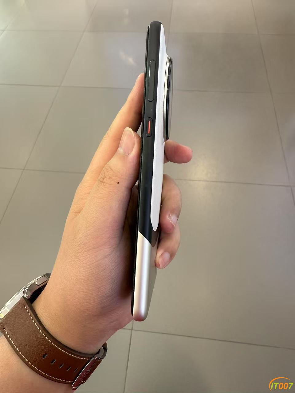 mmexport1744698044535.jpg
