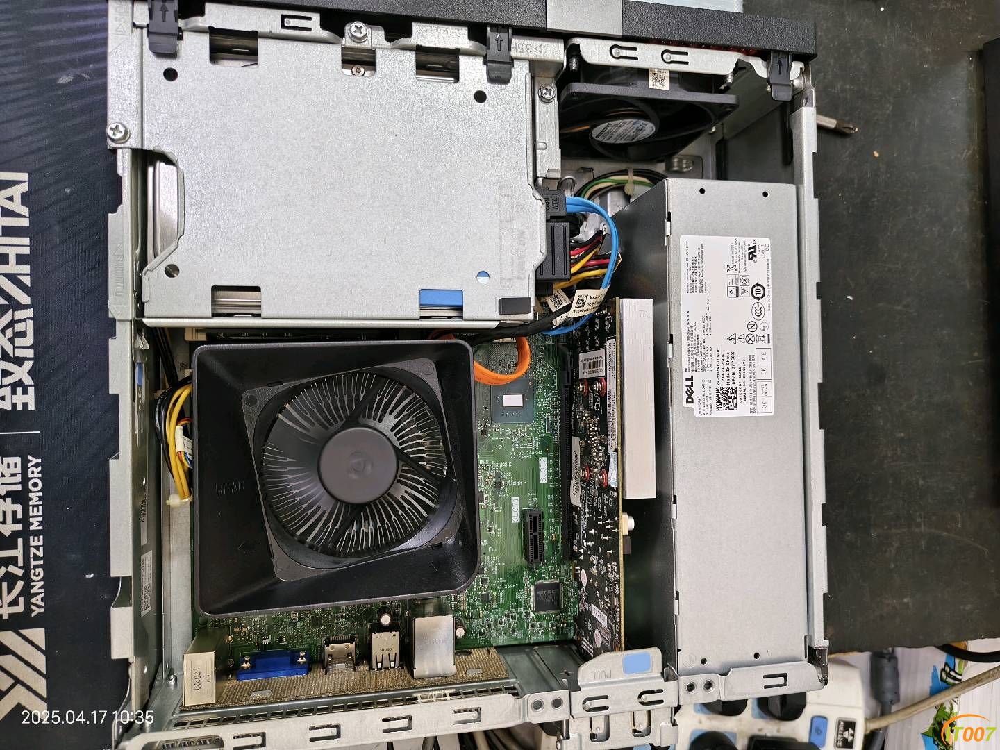 152001o15fi2xo1f3005nn.jpg