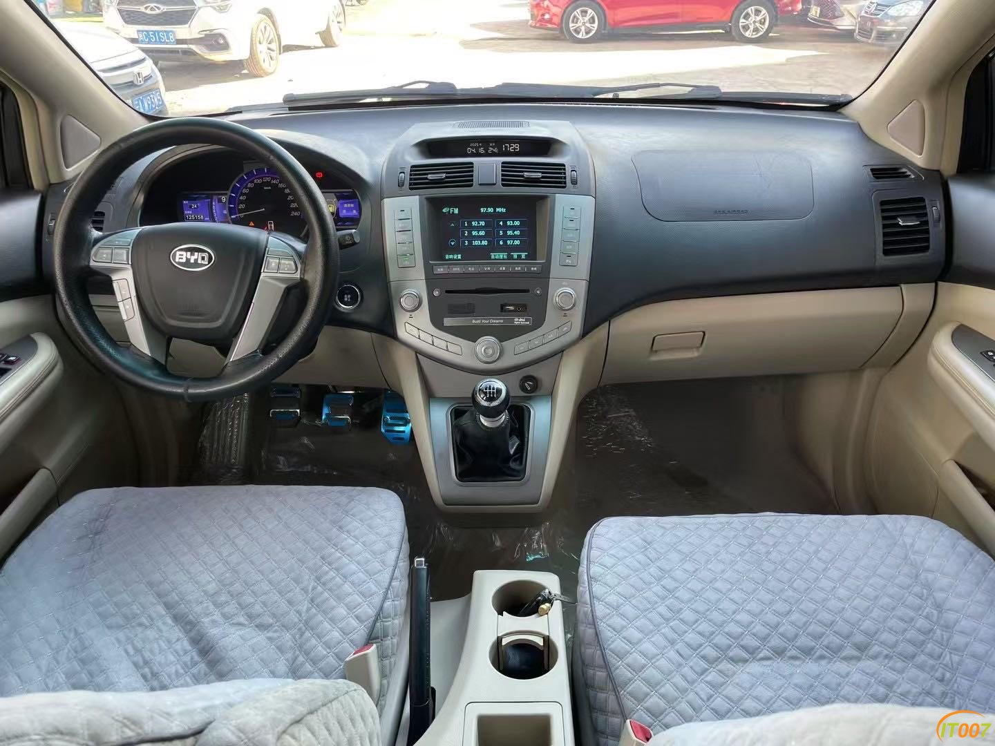 155553hp5quh58v8hvkhu4.JPG