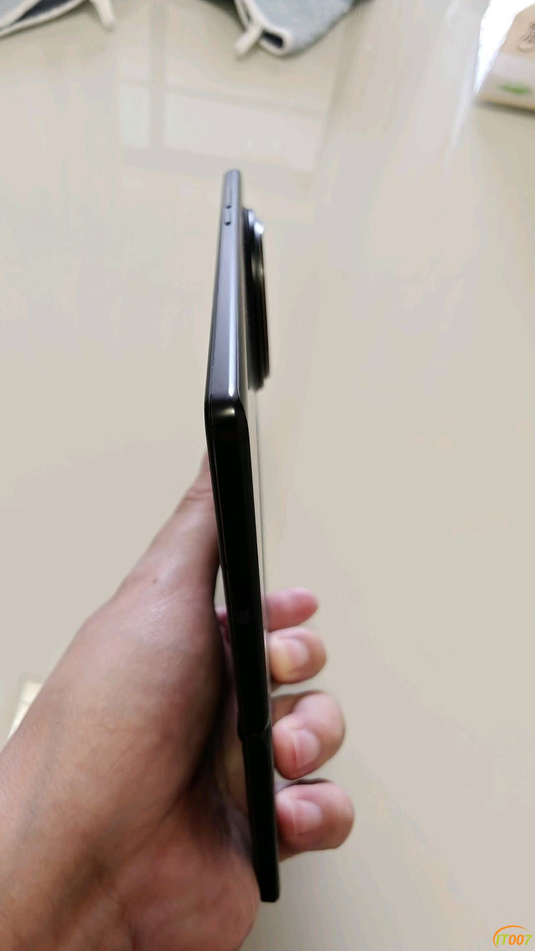 135630hkgapp8z89txxuo8.jpg