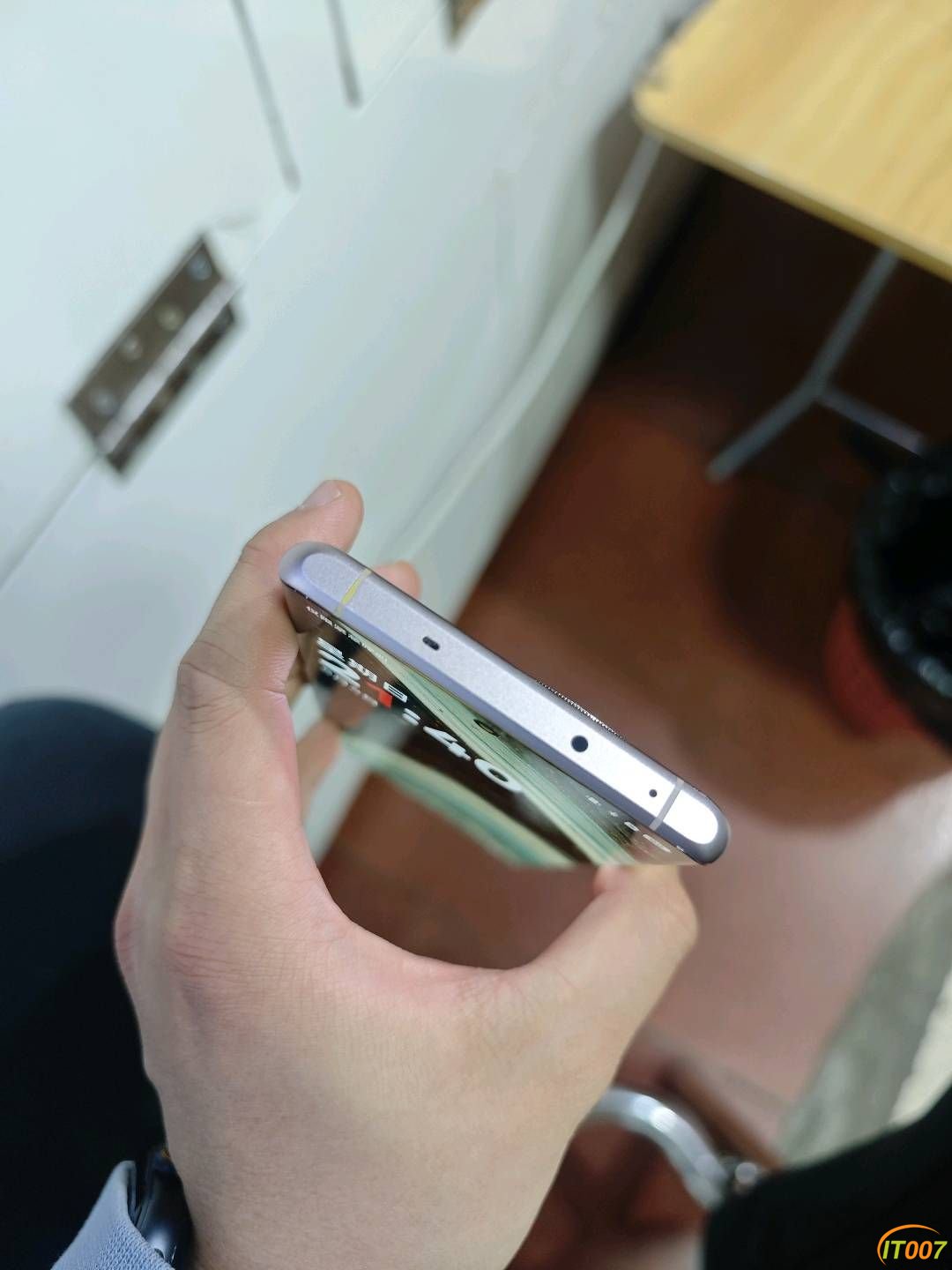 221655ykqr9fkpkyif3y3r.jpg