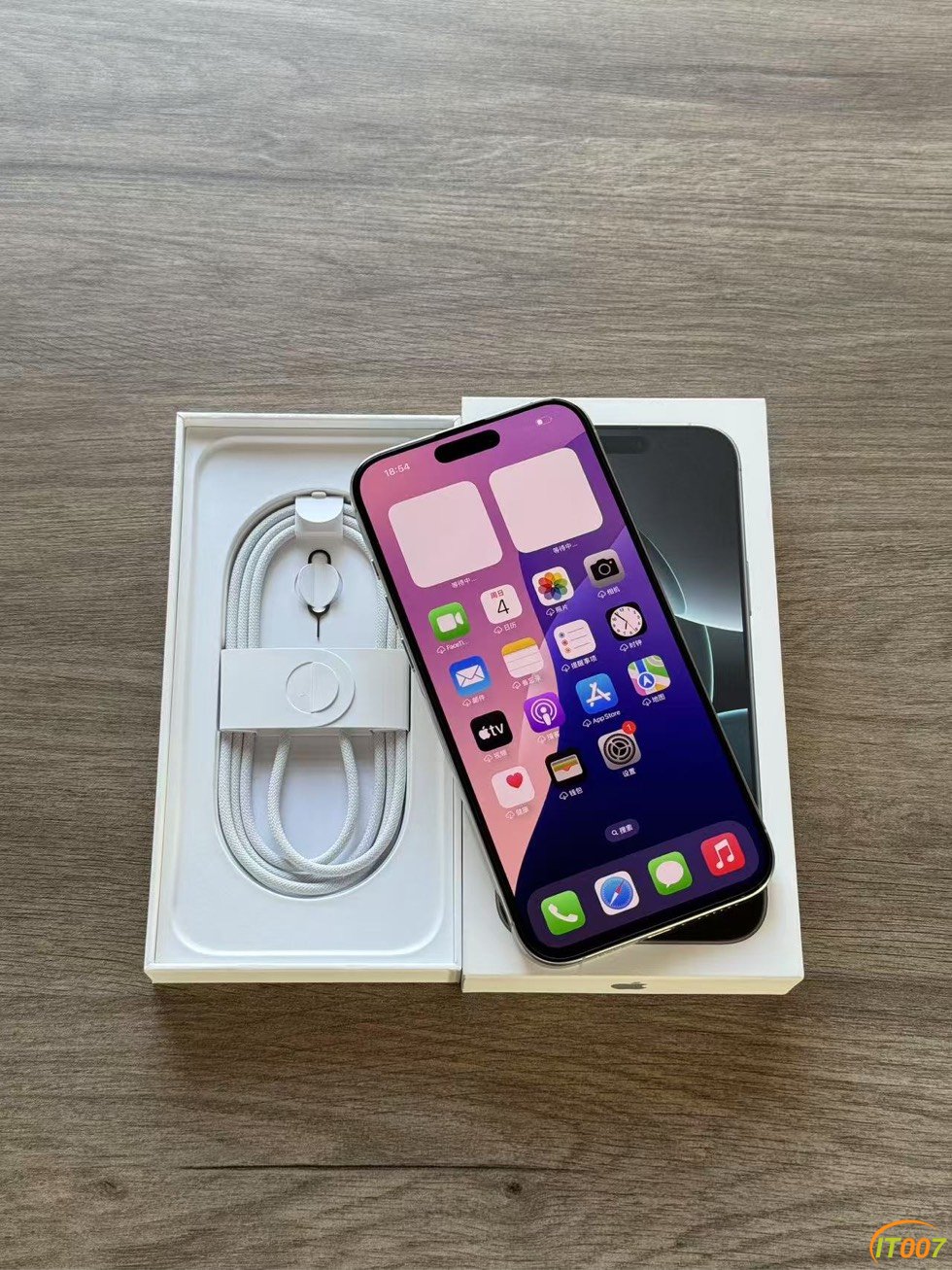155208mm3llizmemy7ygse.jpg