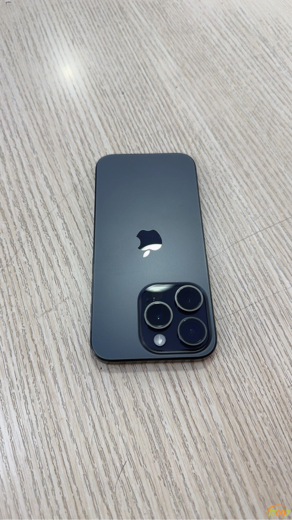 153104ux4ipxfajyaru4c7.jpg