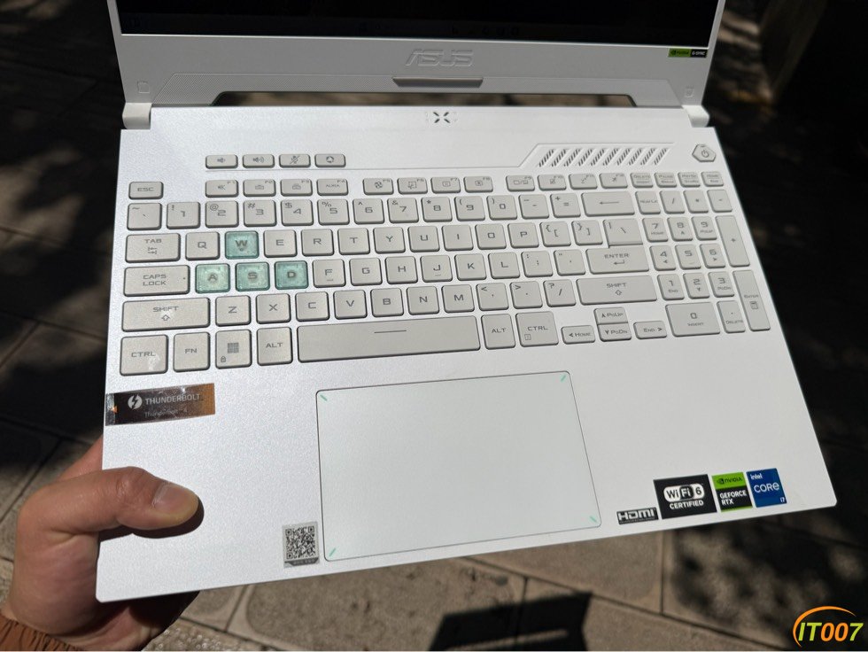 124250sn1iinww7jhwvw47.jpg