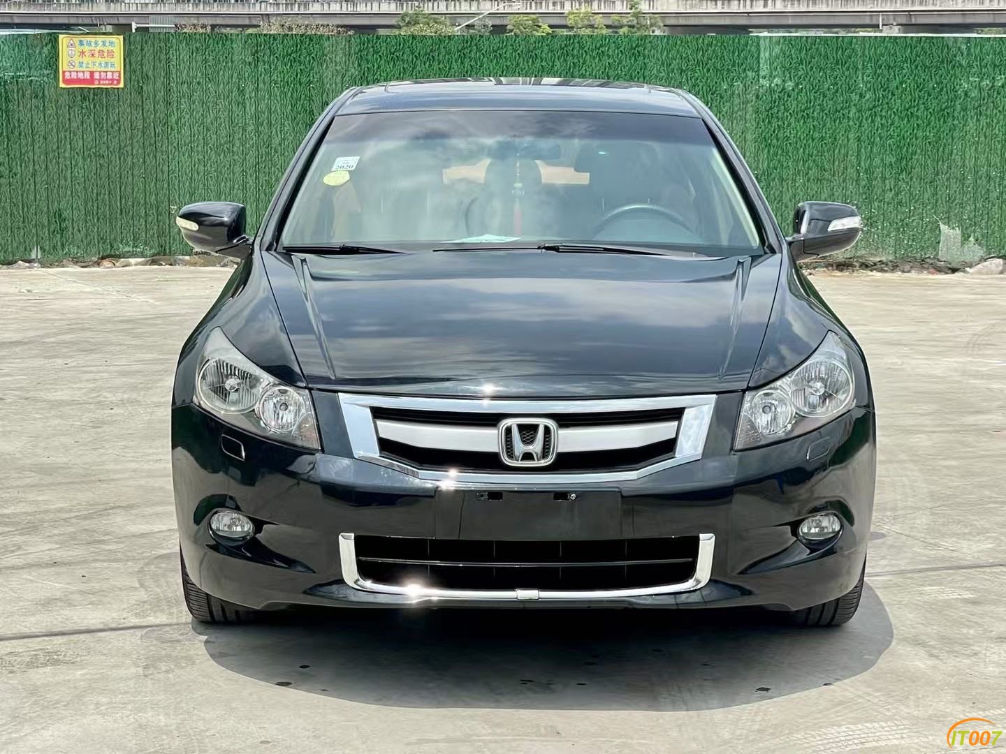 165657cmuuoa5iam5mty51.JPG