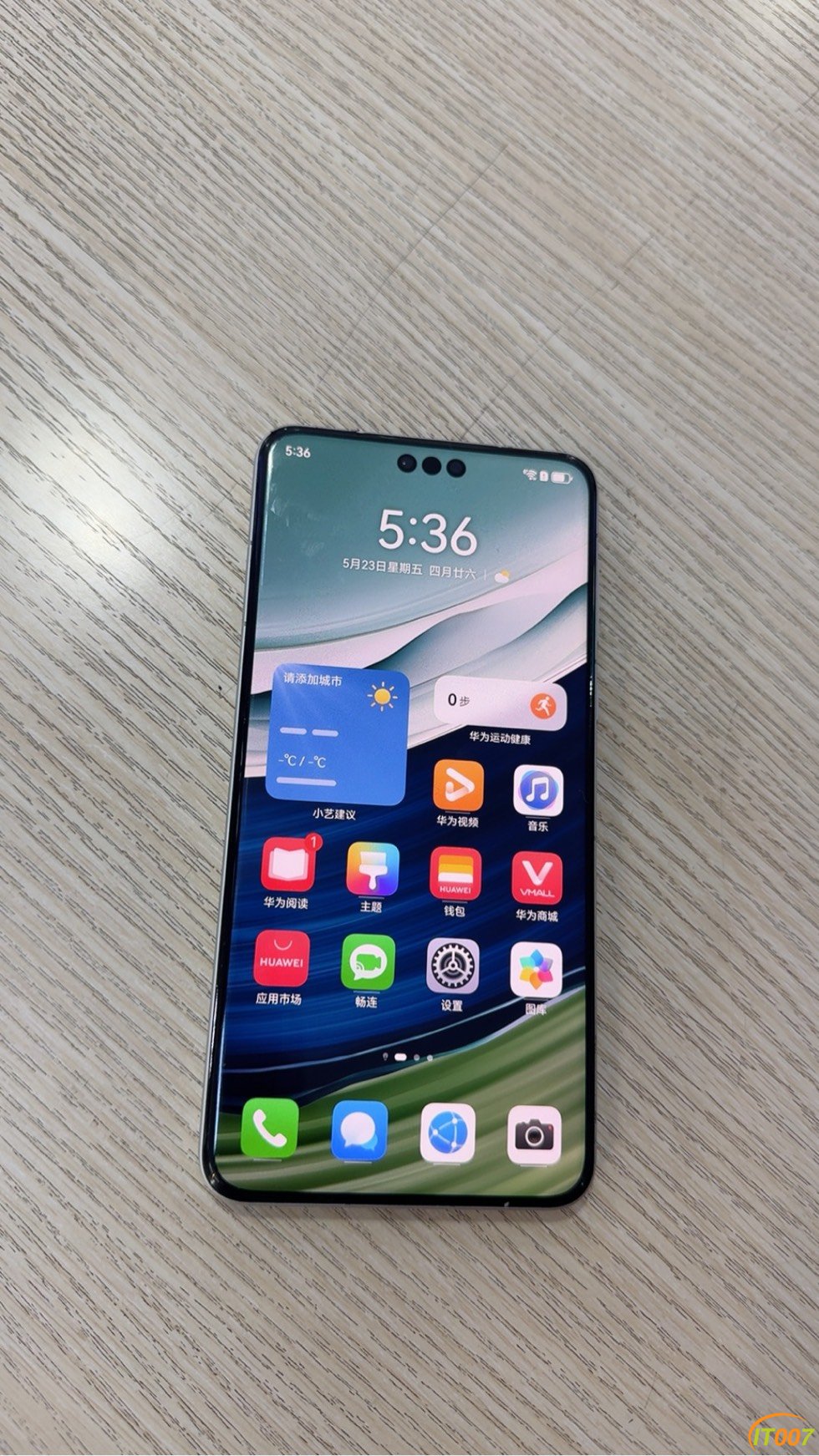180955egzm6jpvzfn6yv32.jpg