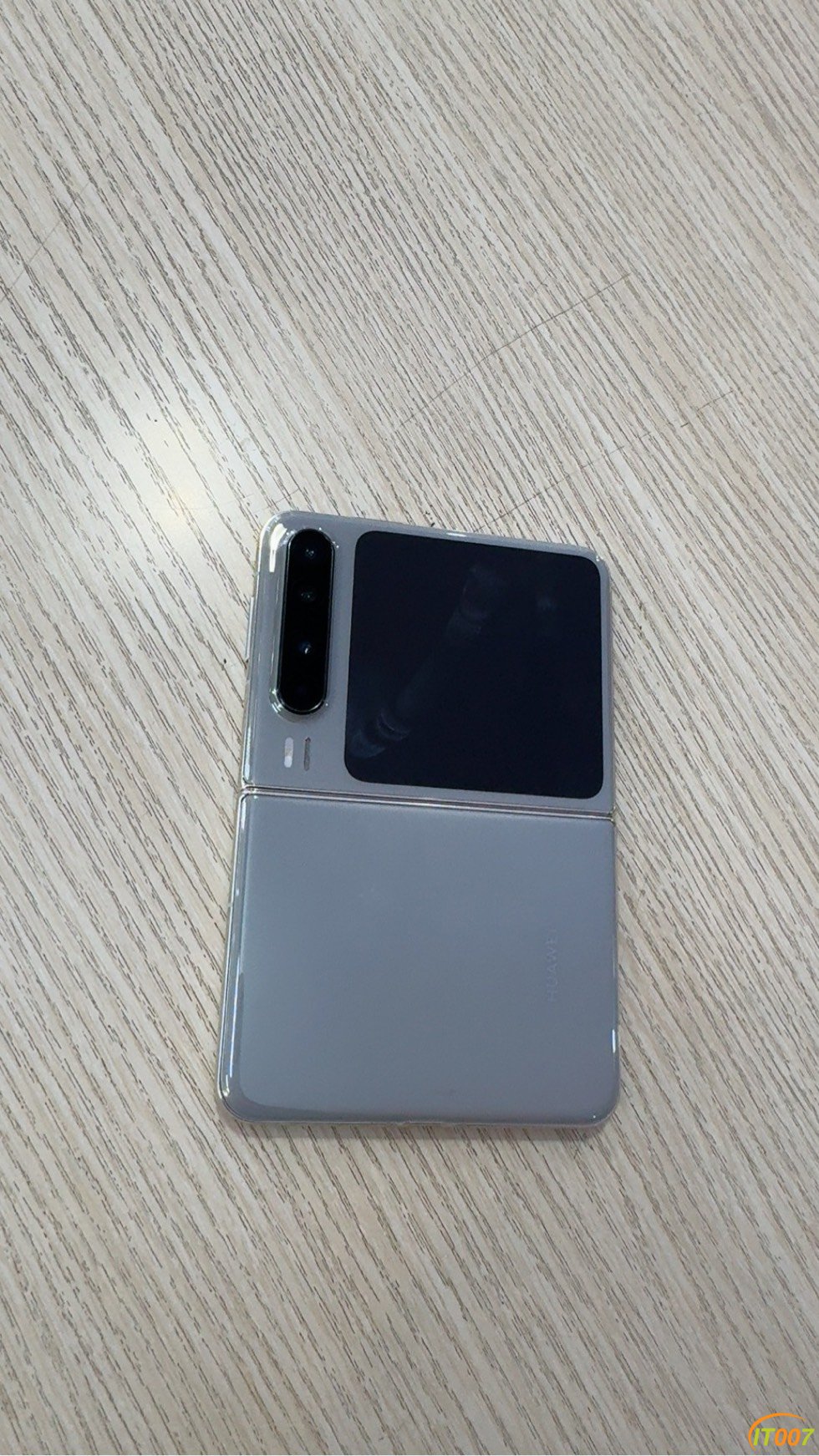 200643gh8pjjp8w8gd3wyy.jpg