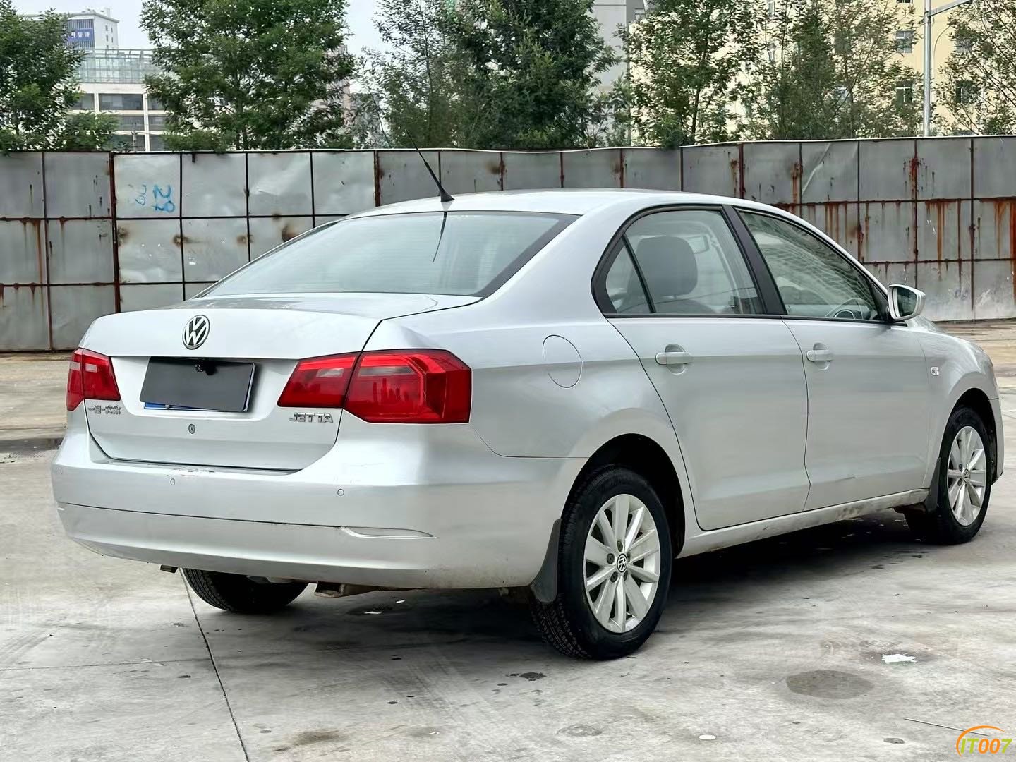 155953yxobd0akvbb5axmv.JPG