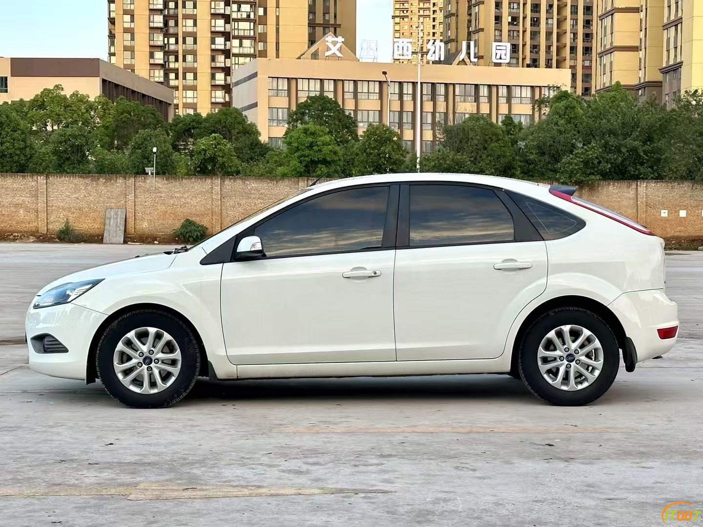 195120shojly27n9ozy22l.JPG