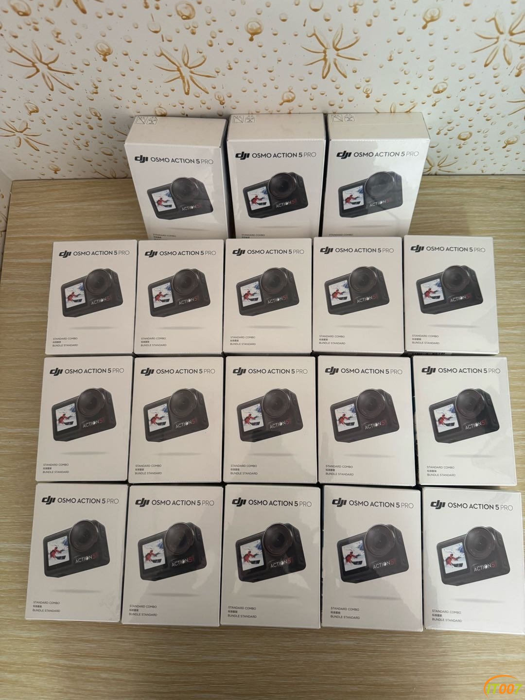 142246e3c6zg32s216dwwb.jpg