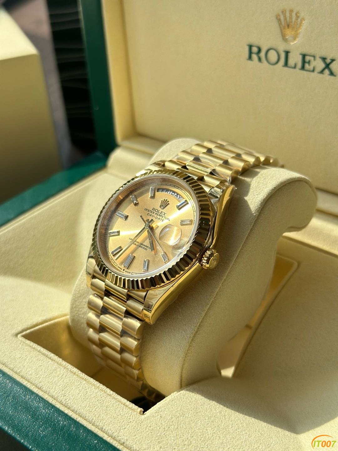 101751b7ux1xrrdoorxb0x.JPG