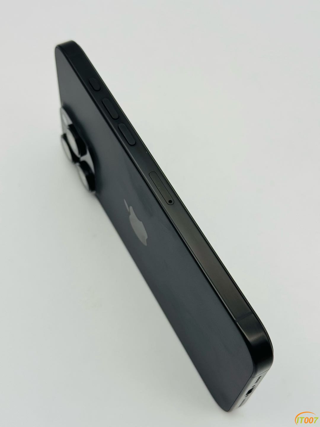 191056etxs0l6lah3sannx.jpg