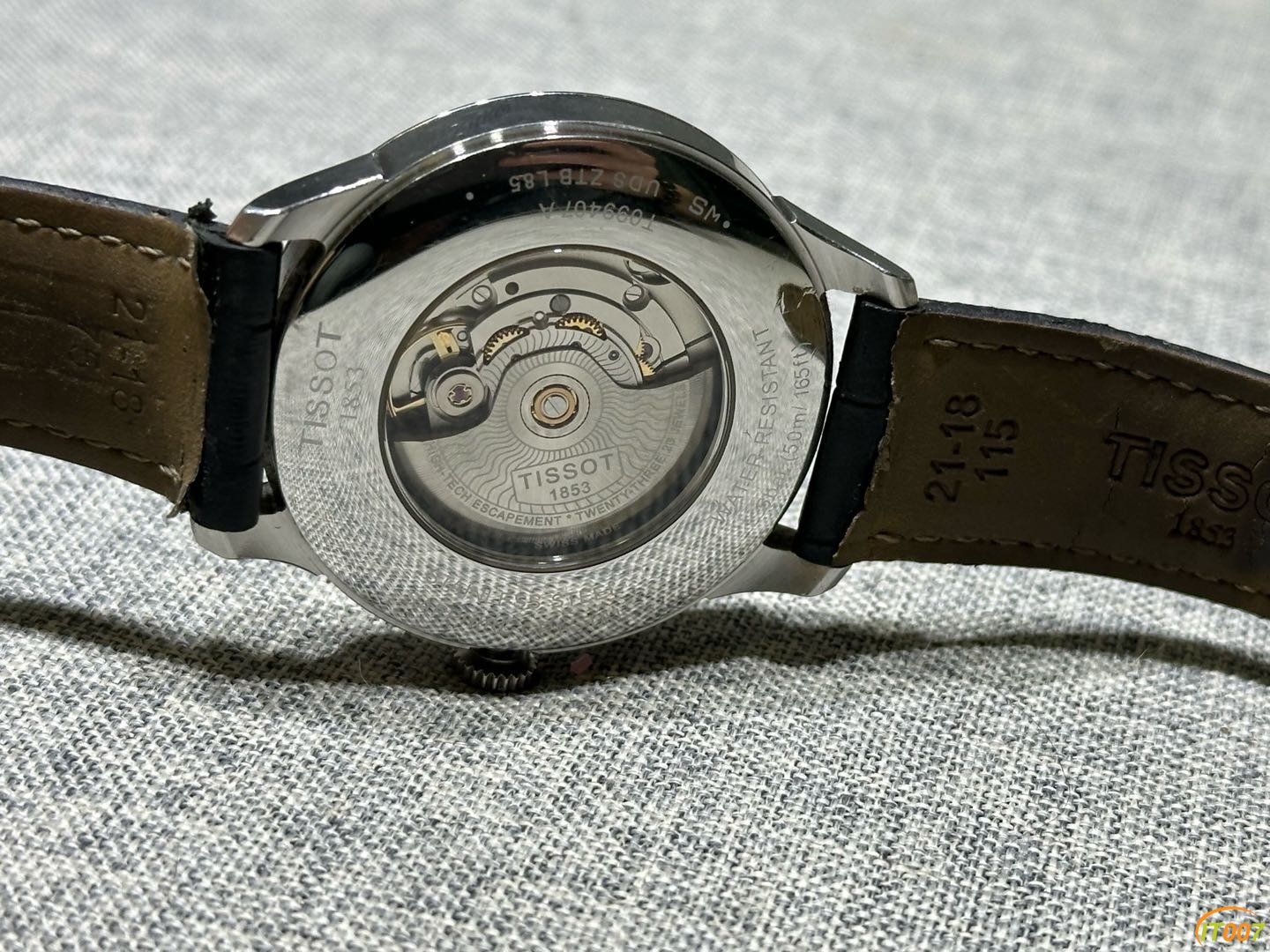 182011q27y1s76321j11vz.jpg