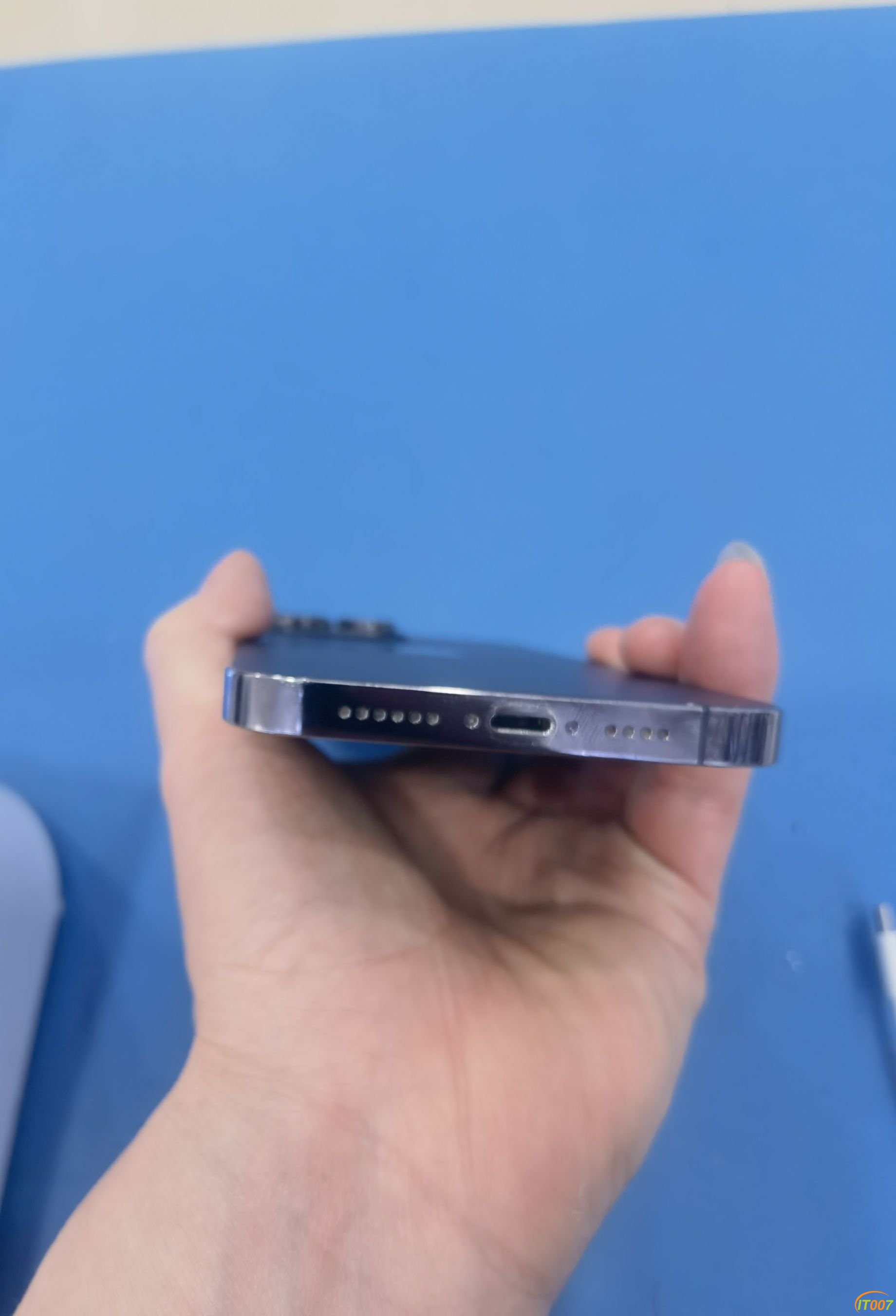 180133fdq1lqimdqh5fl51.jpg