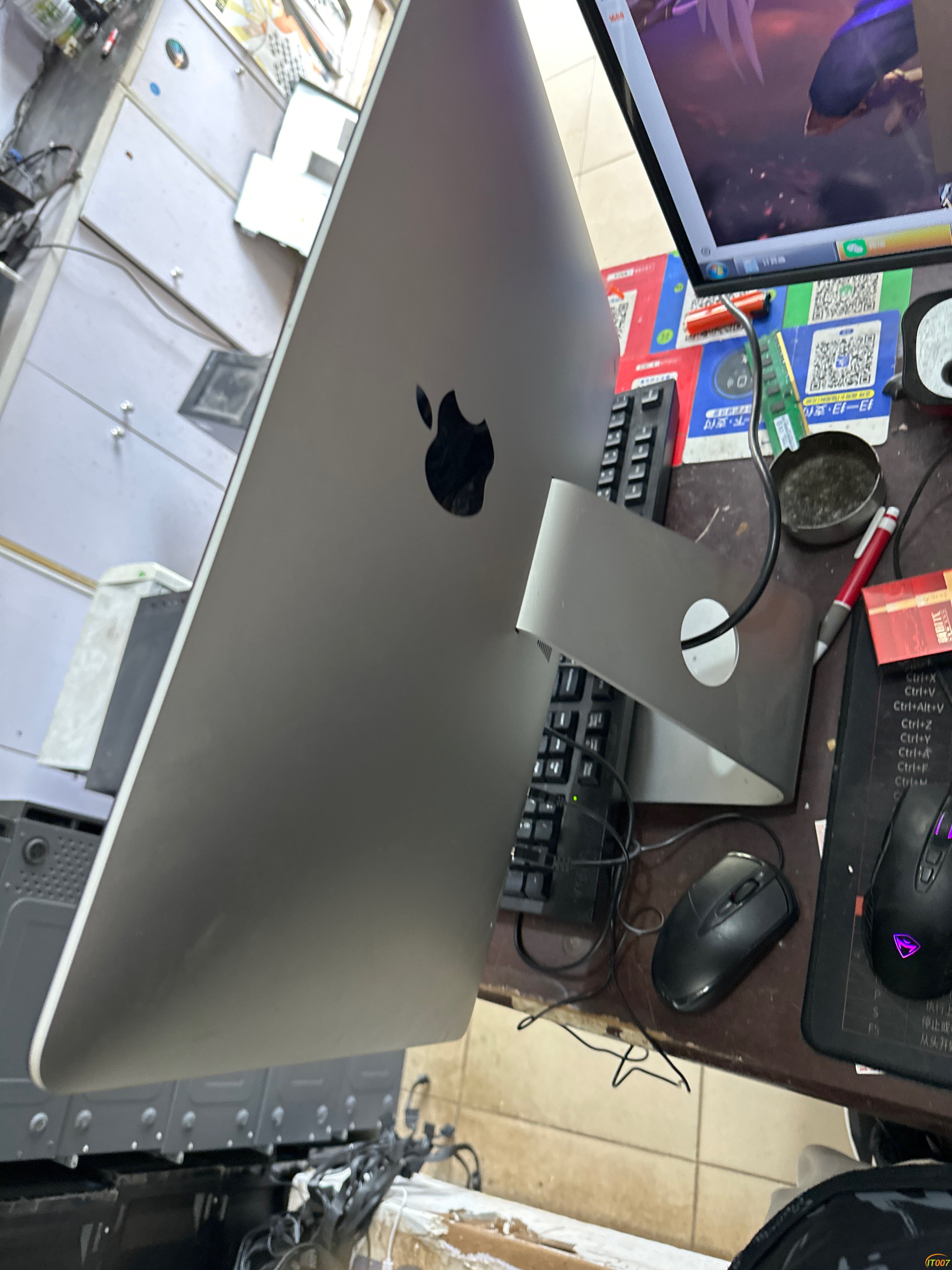 114412bdroq6dmusumuuqm.jpg