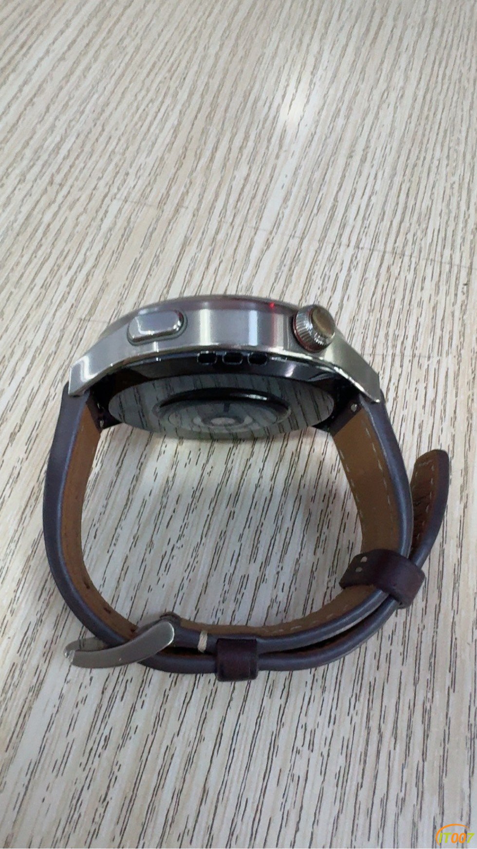 203136sg8i859344q9f993.jpg