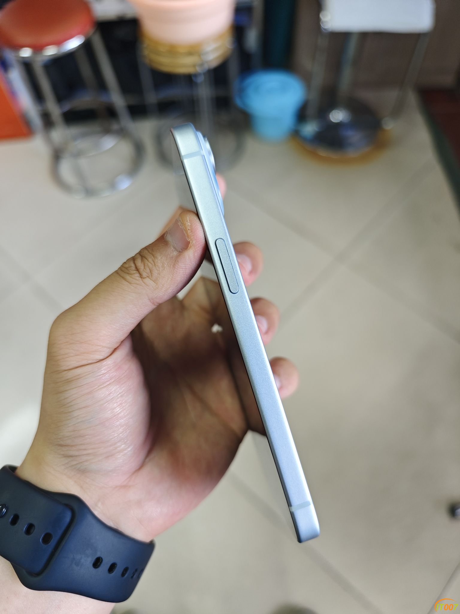 204745w6xei1s9frg50rmw.jpg