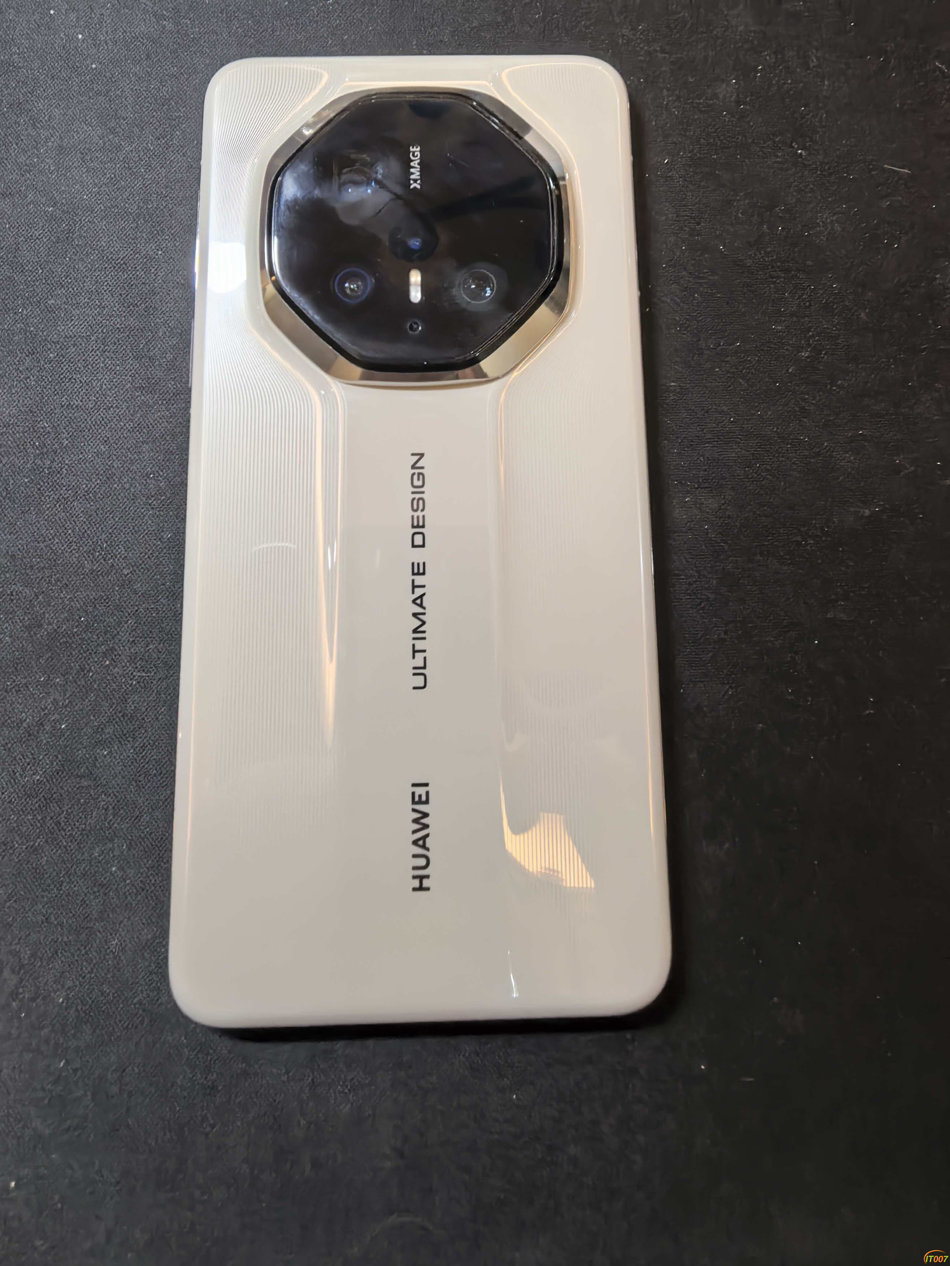 华为mate70rs