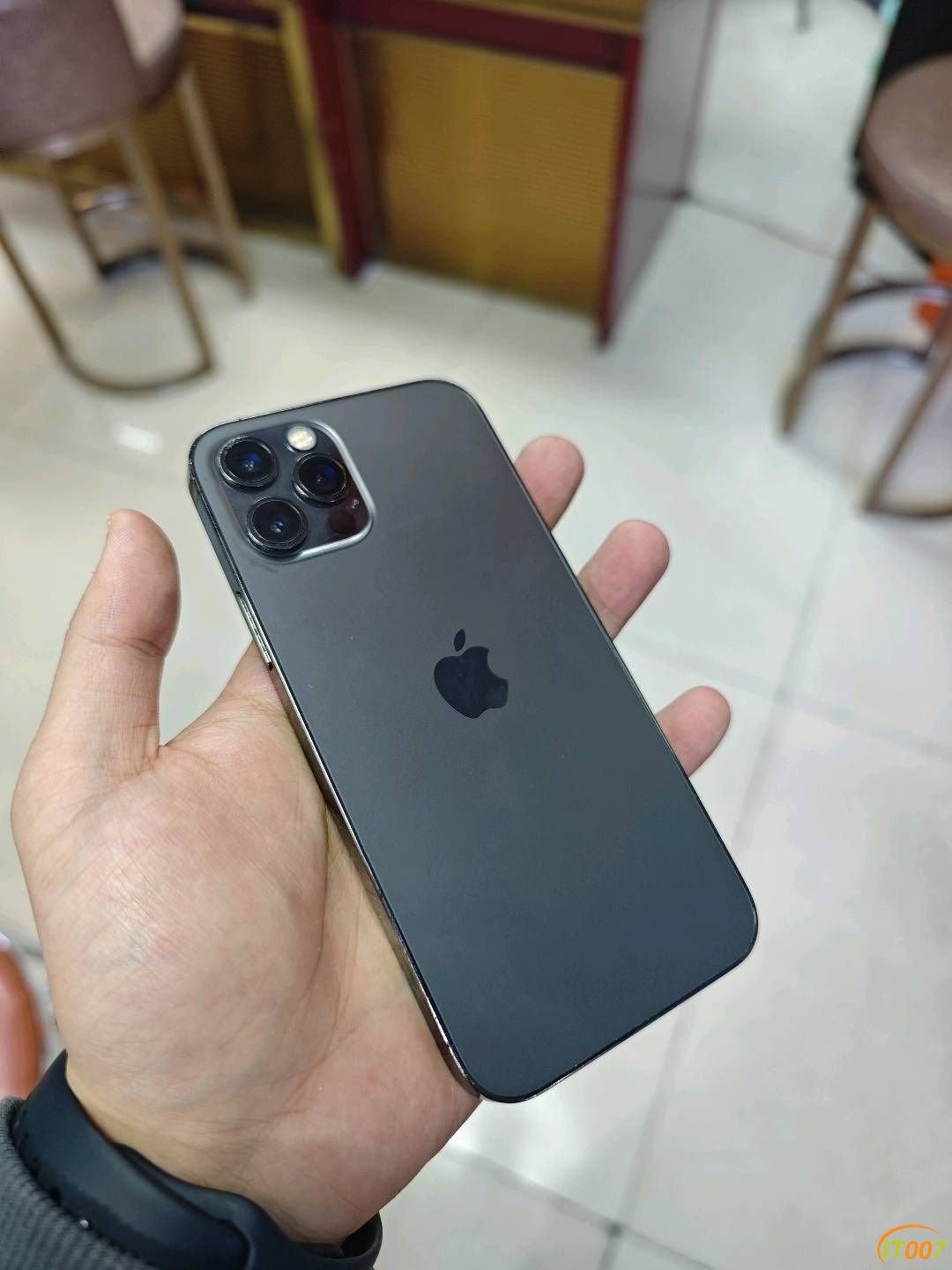 192042wy77501htdo6om76.jpg