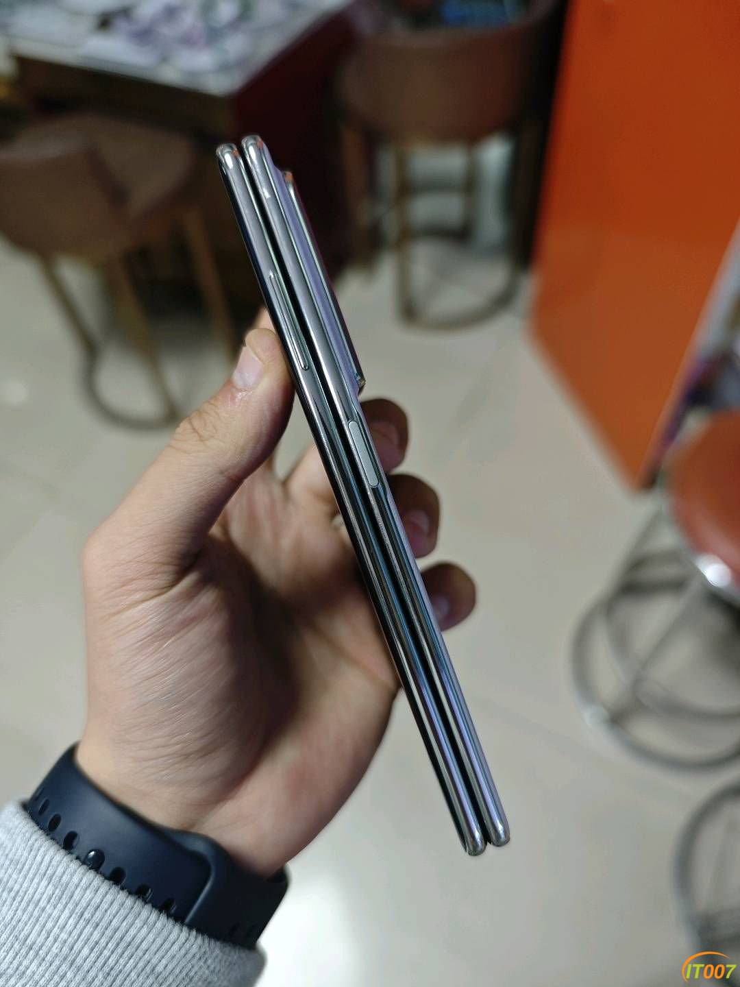 205258l0lajpo1s7q1caf4.jpg