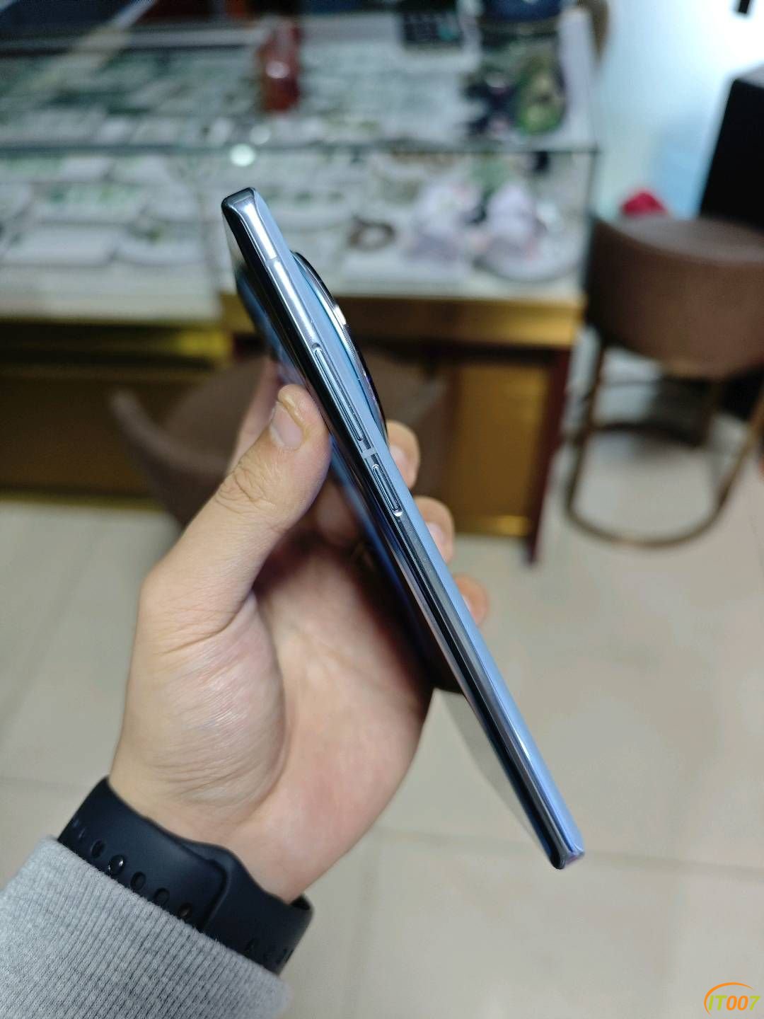 012408gwjp777f9wenfcww.jpg