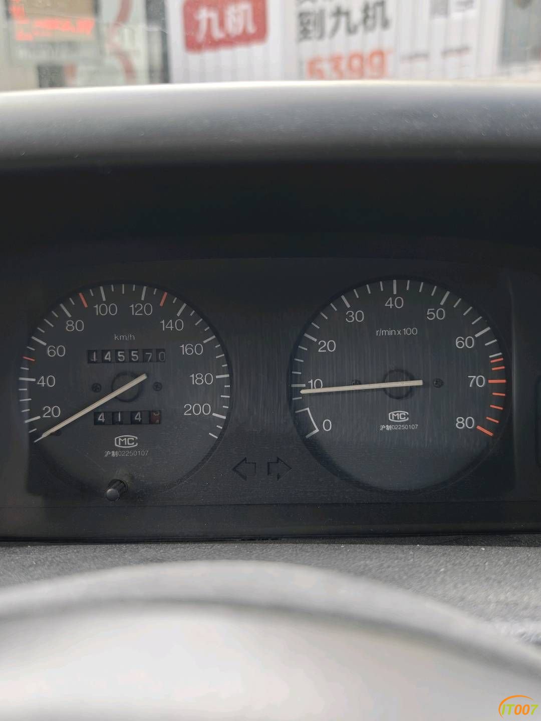 221504jj6hh9jvt203yomy.jpg