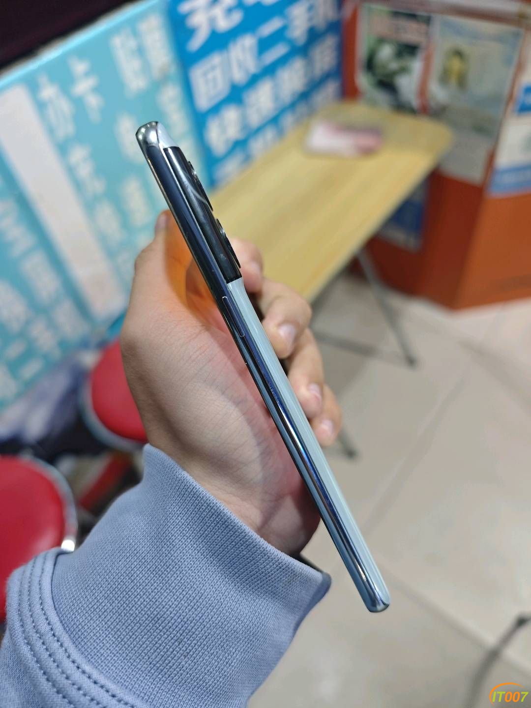 205005ohznwx0zx2j703p9.jpg