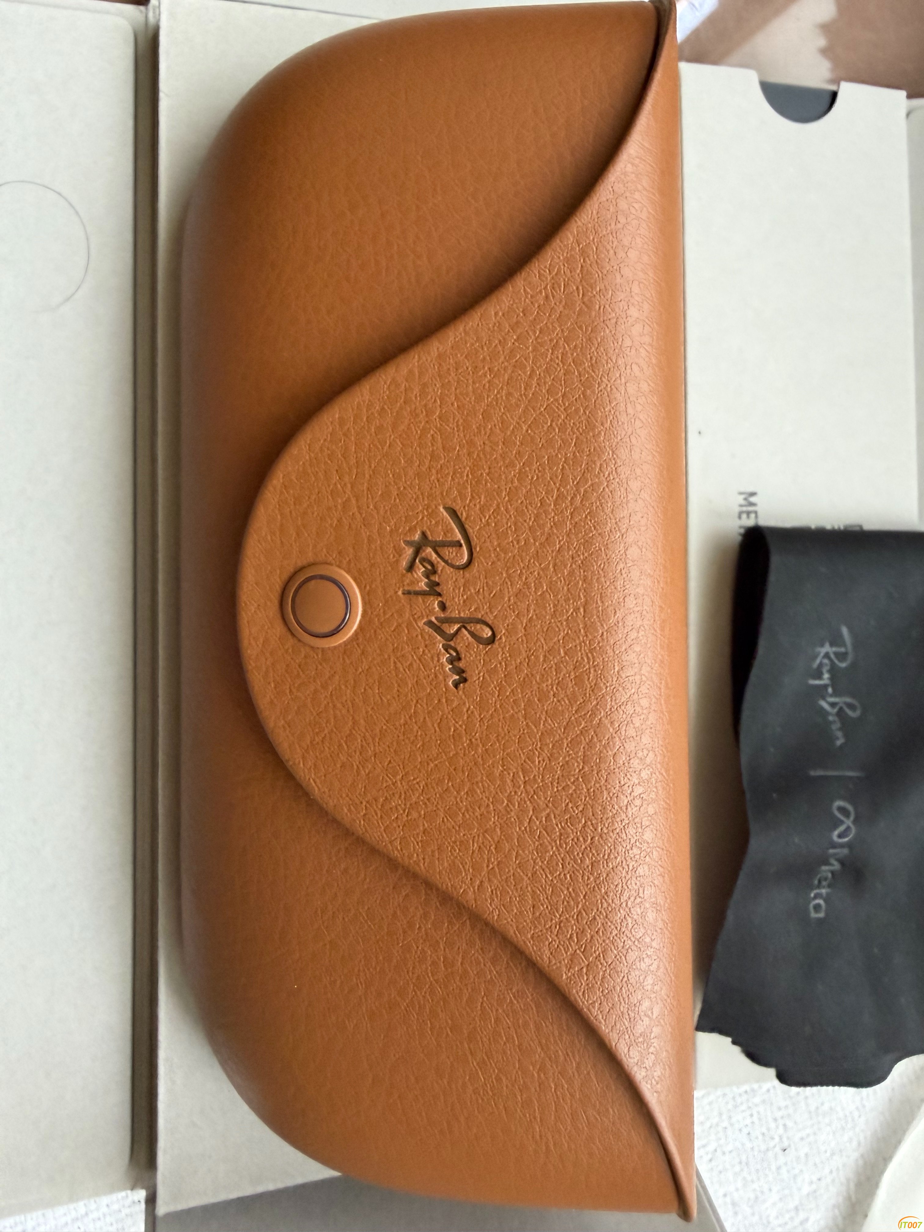 153927ftbrhjb8qjjqebrb.jpg