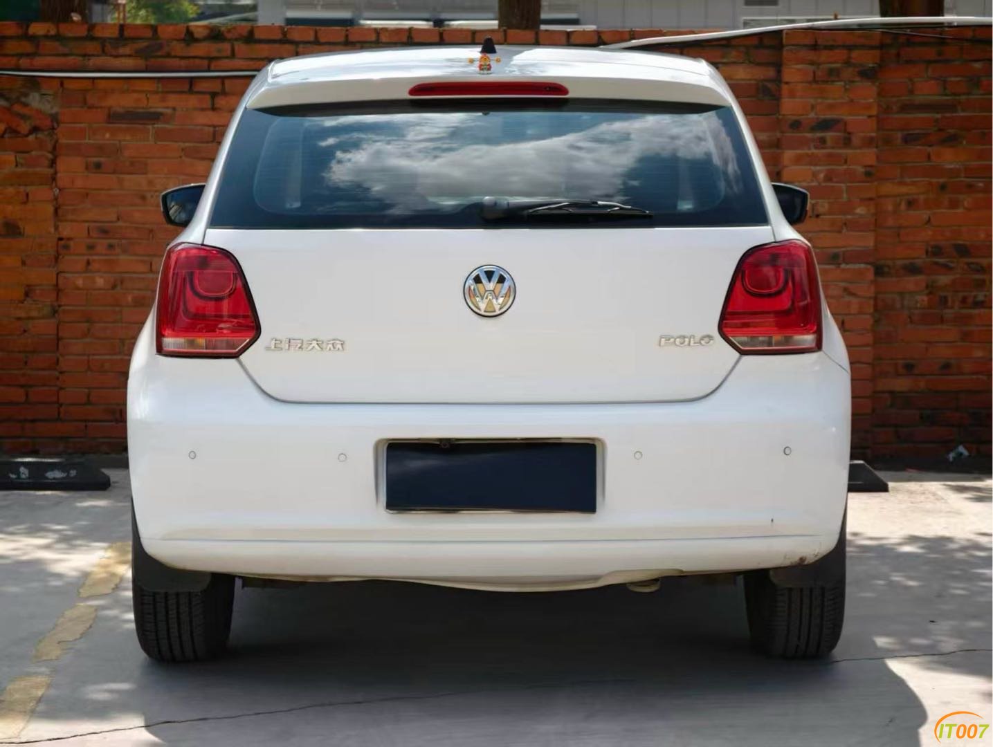 141556o5fz2of7zlhkrfa6.JPG