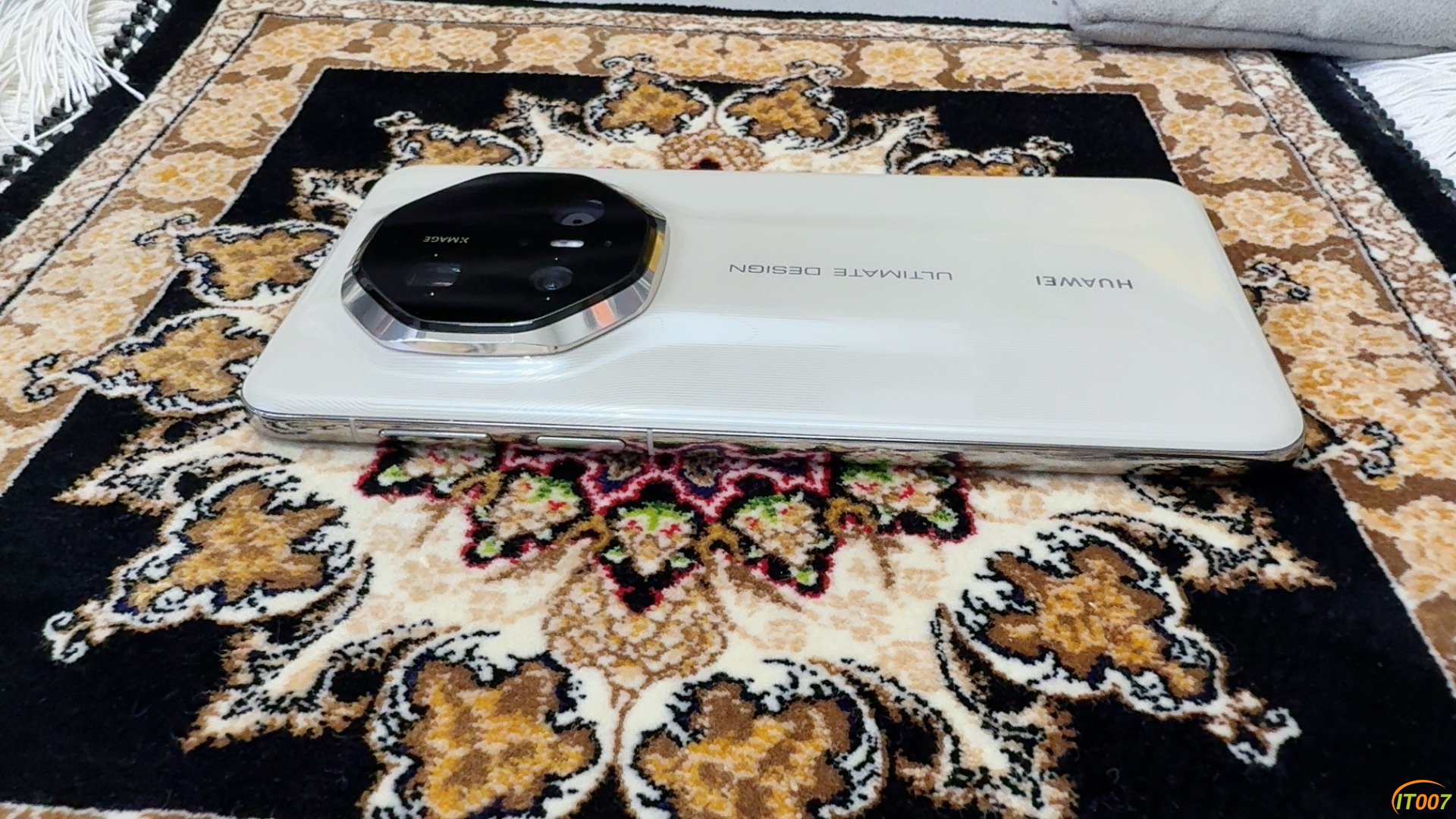 华为Mate 70RS非凡大师16+512G皓白98新原装靓5599一将出品