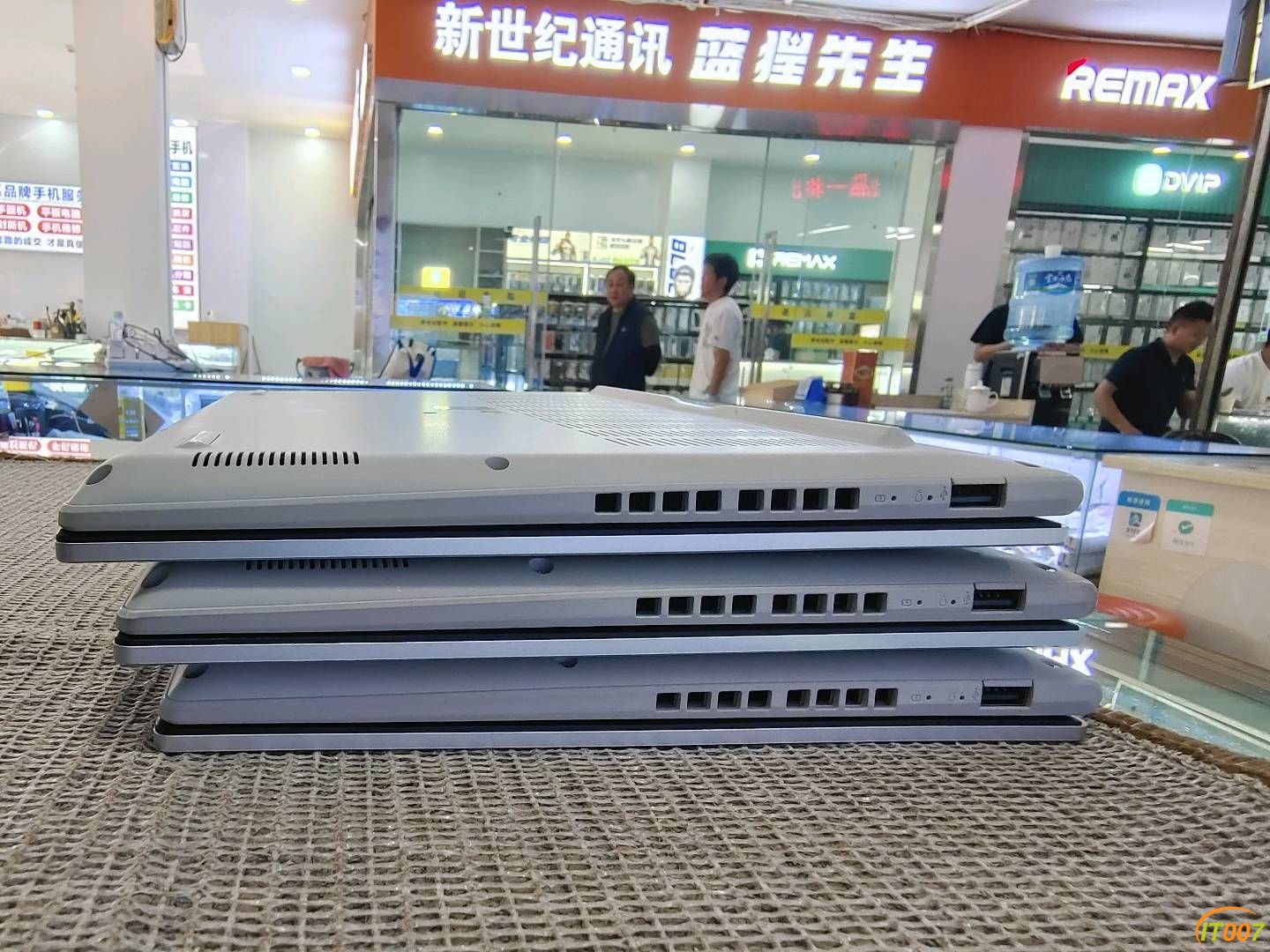 175754bkkpz4tg40ccltiq.jpg