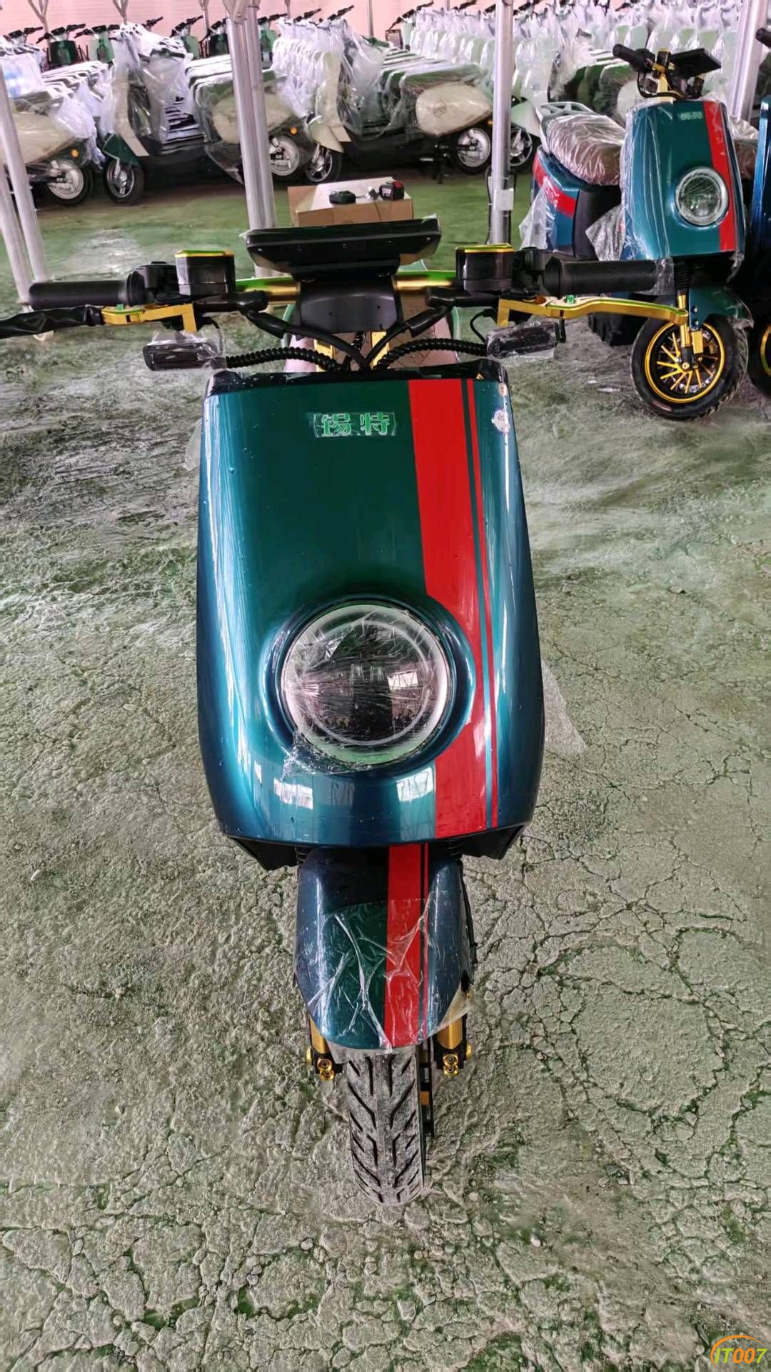 114435uintzk60kn969mxm.jpg