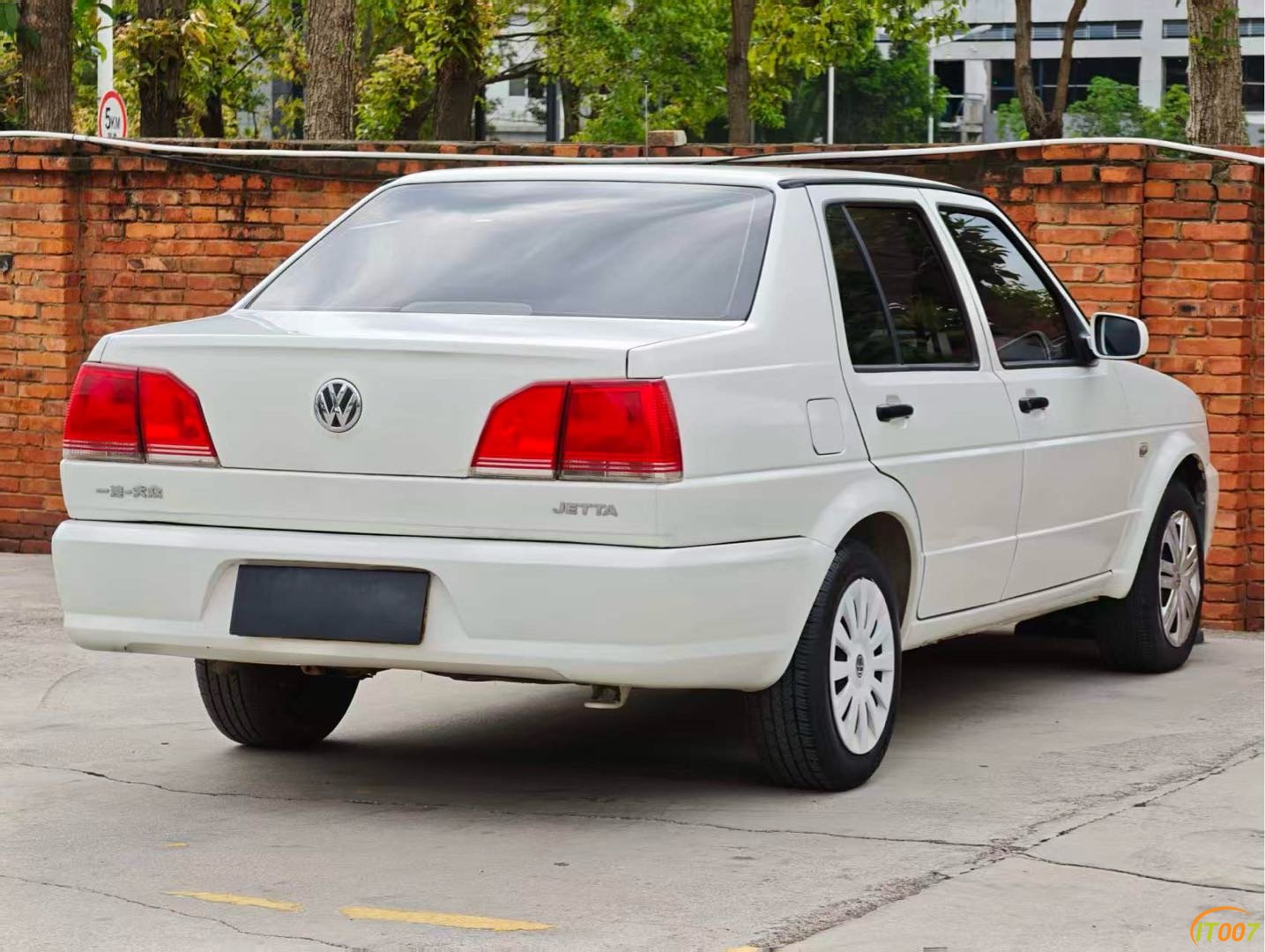 101033u8mv80rdvukrtvza.JPG